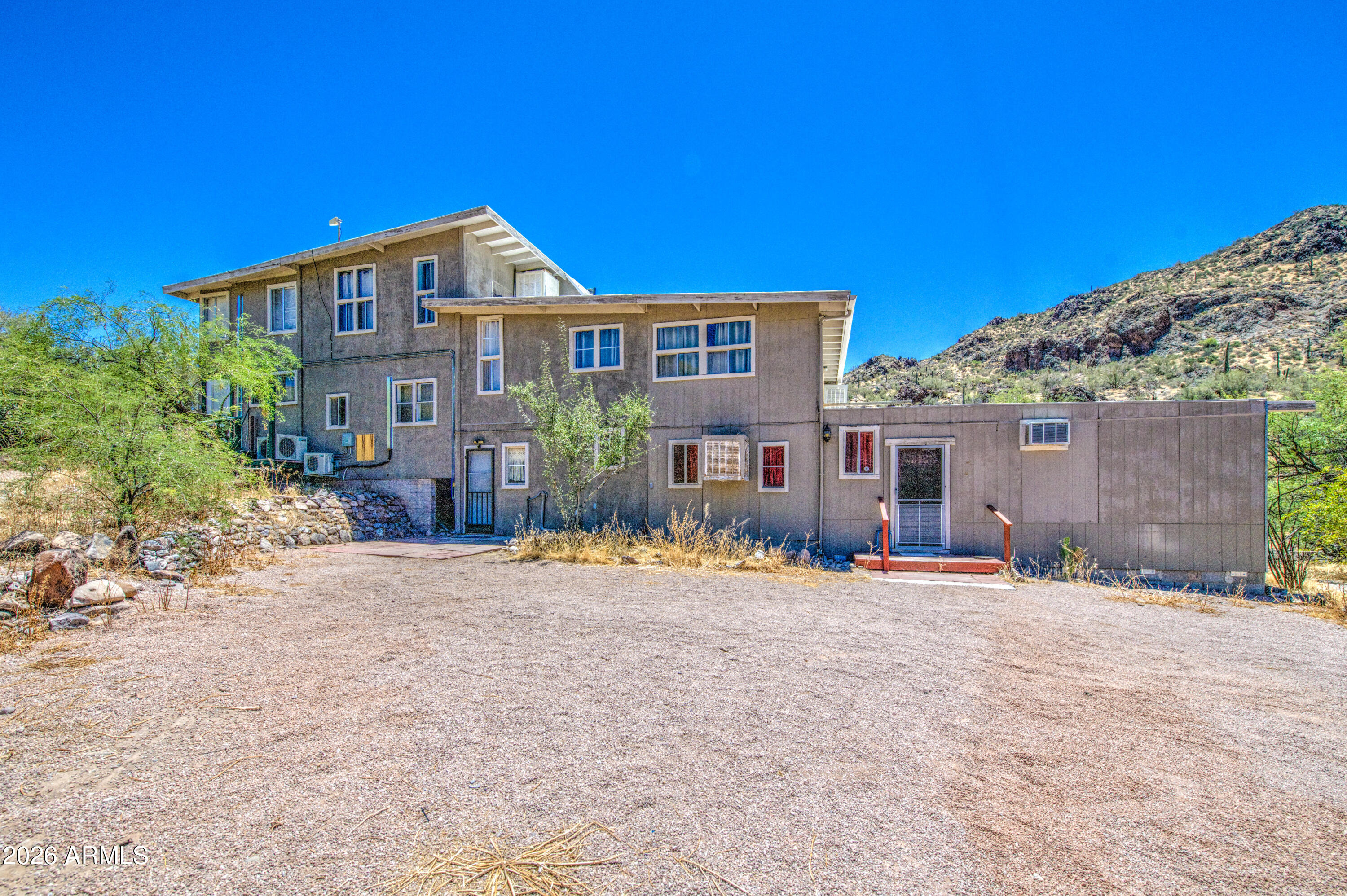 4516 N ELEPHANT BUTTE Road