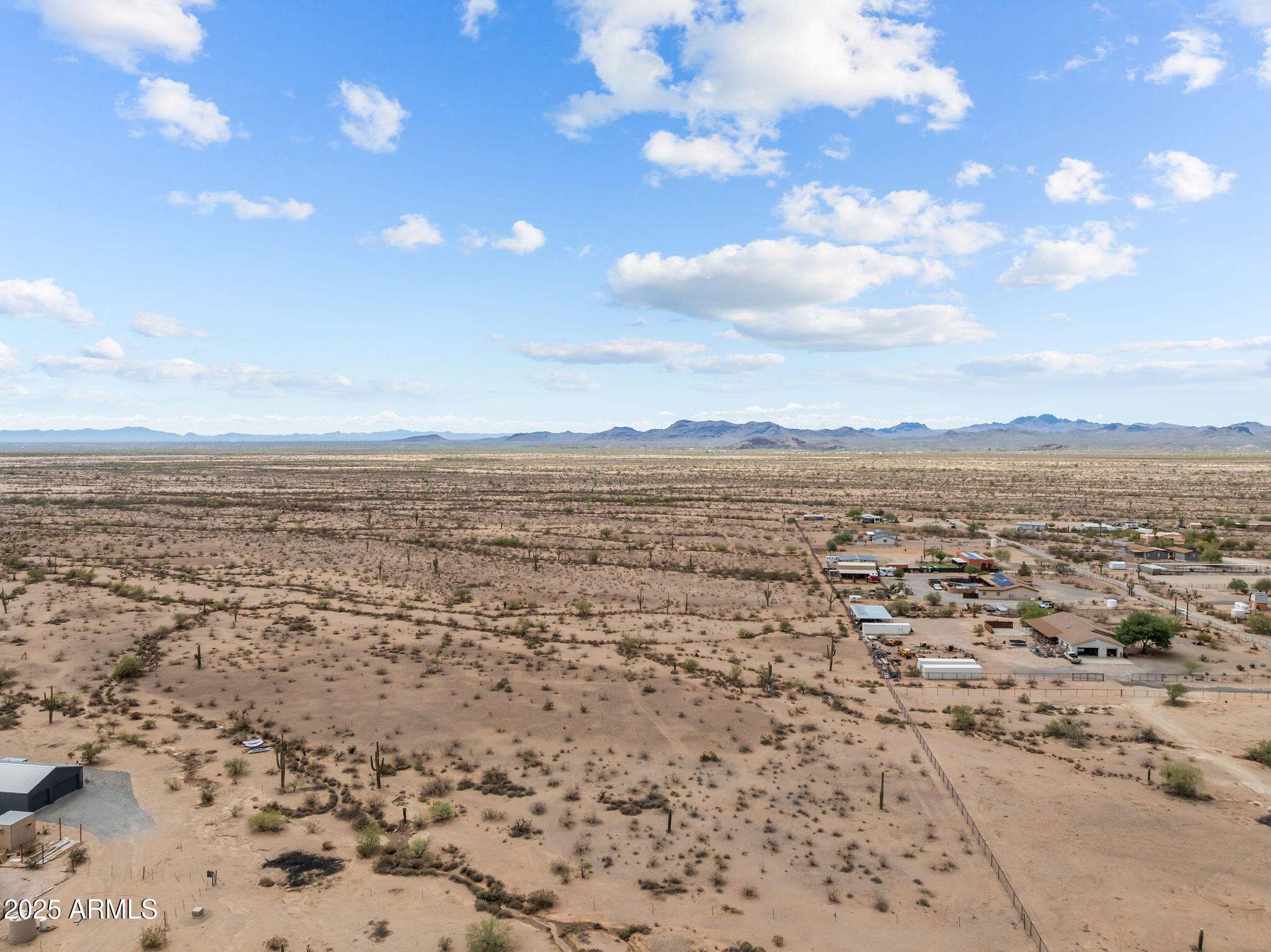 0000X N 252nd Lane -