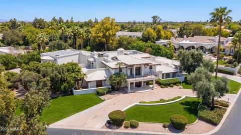 Photo of 6611 N 64th Place, Paradise Valley, AZ 85253 (MLS # 6998164)