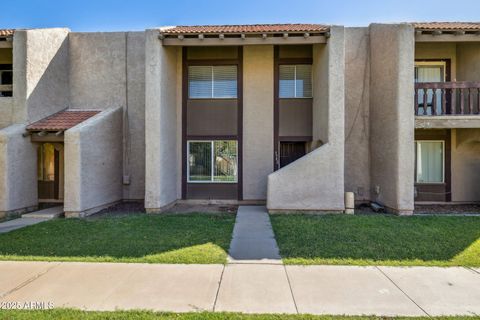 Photo of 5742 N 43rd Drive, Glendale, AZ 85301 (MLS # 6930726)