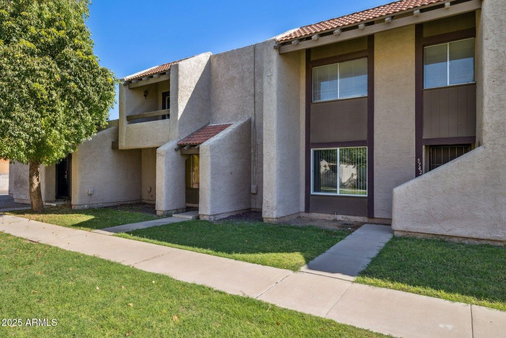 Photo of 5742 N 43rd Drive, Glendale, AZ 85301 (MLS # 6930726)
