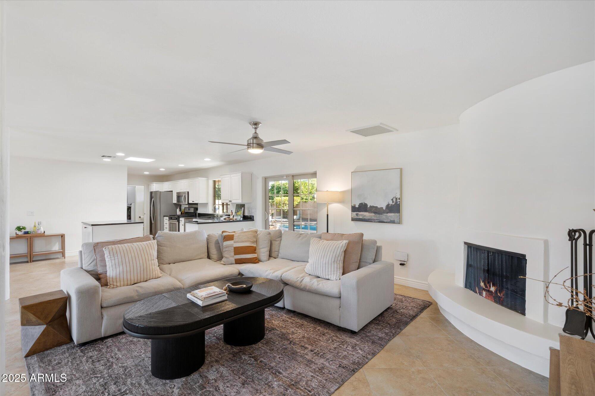 6739 E CAMINO SANTO --