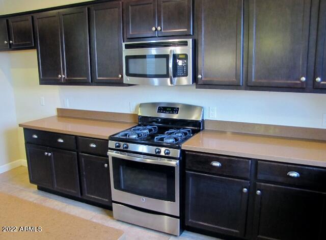 REFLECTIONS AT VALIENTE - Residential Lease