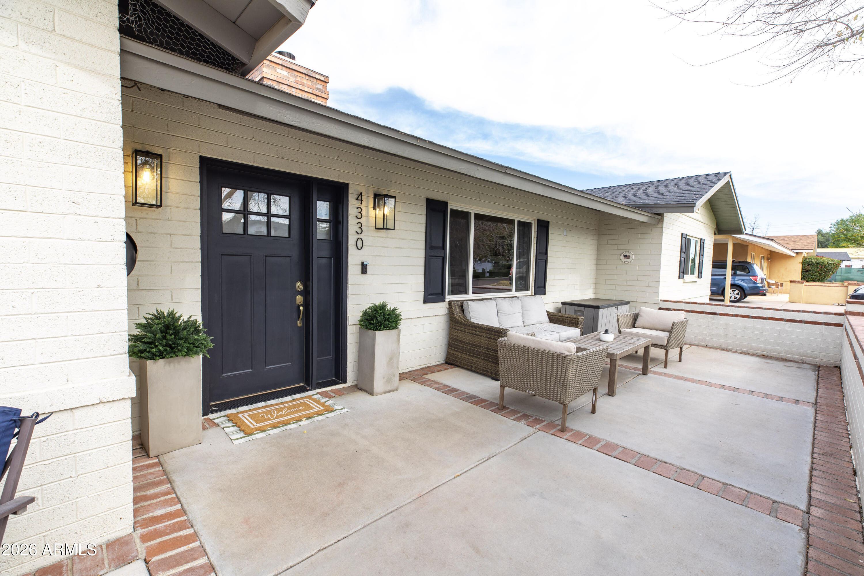 4330 E MITCHELL Drive