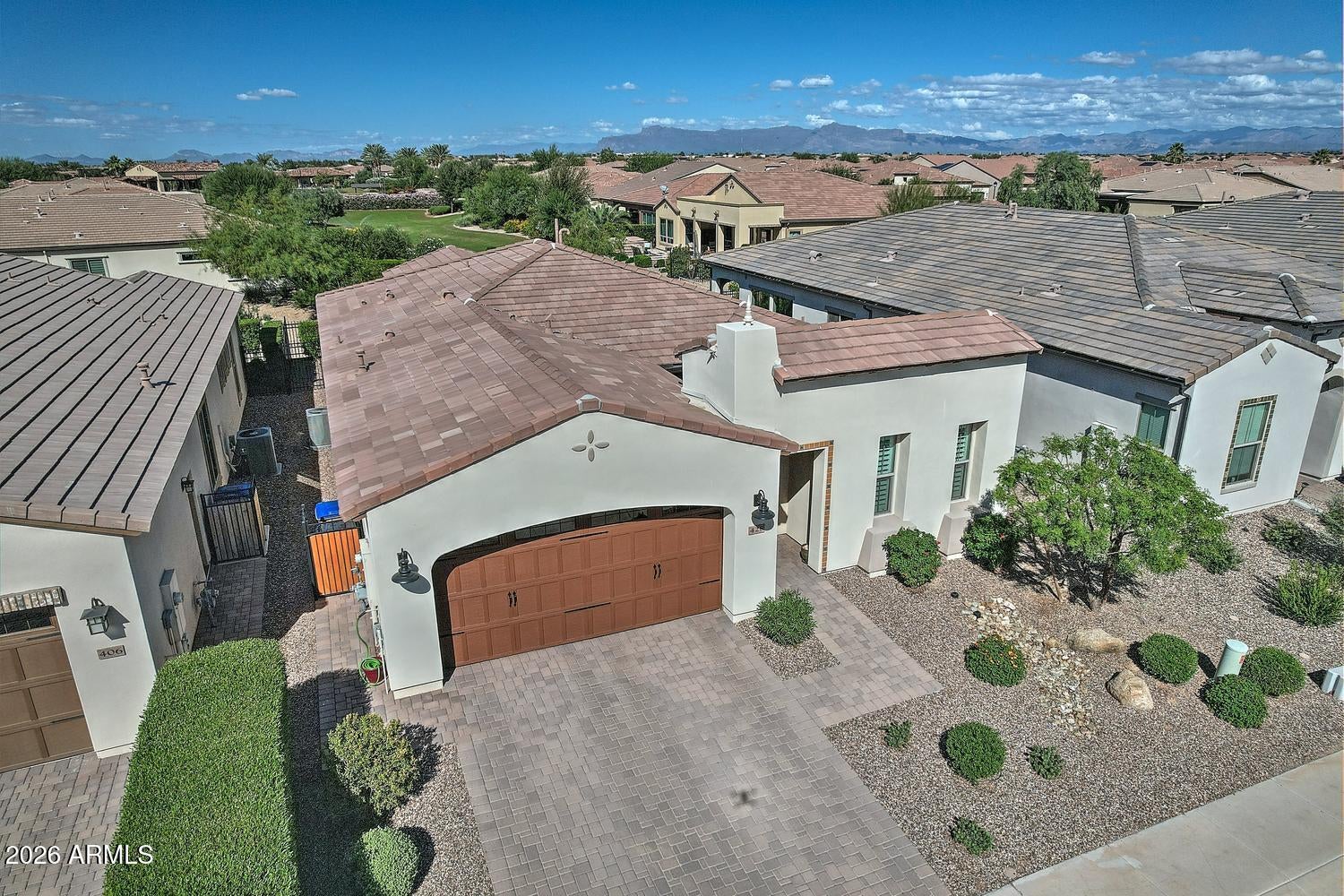 428 E VETERANS Way