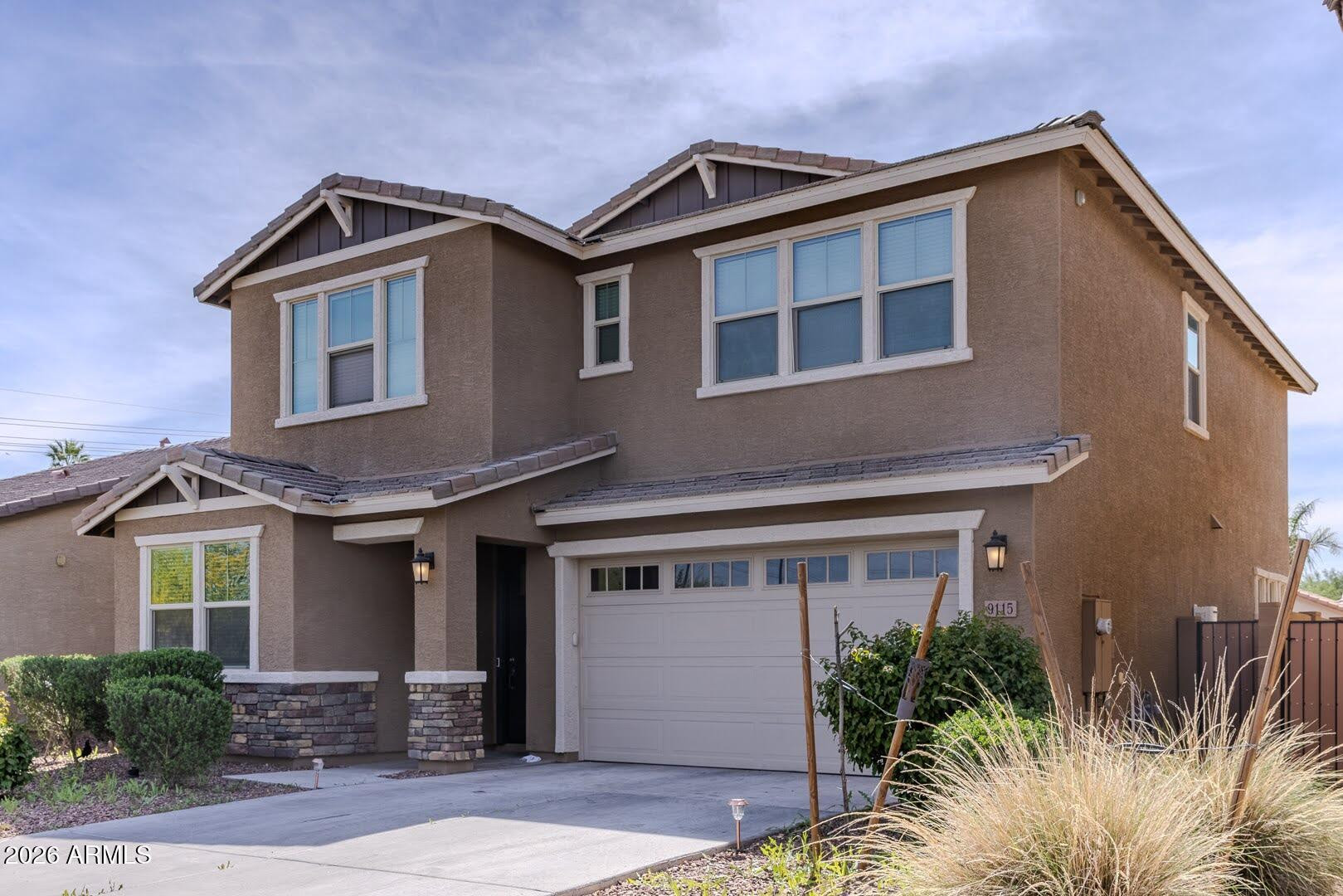 9115 W Glenrosa Avenue