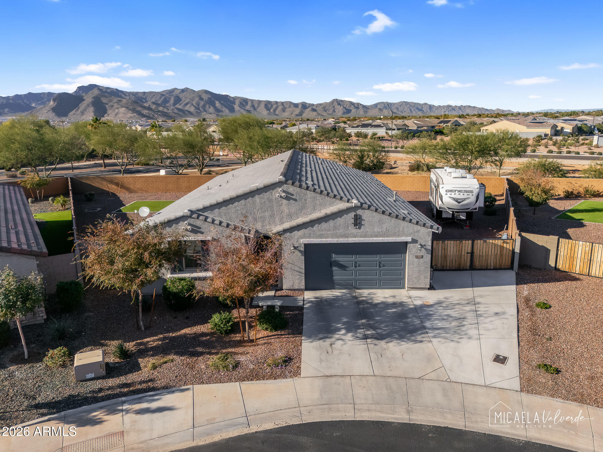 18244 W COLLEGE Drive