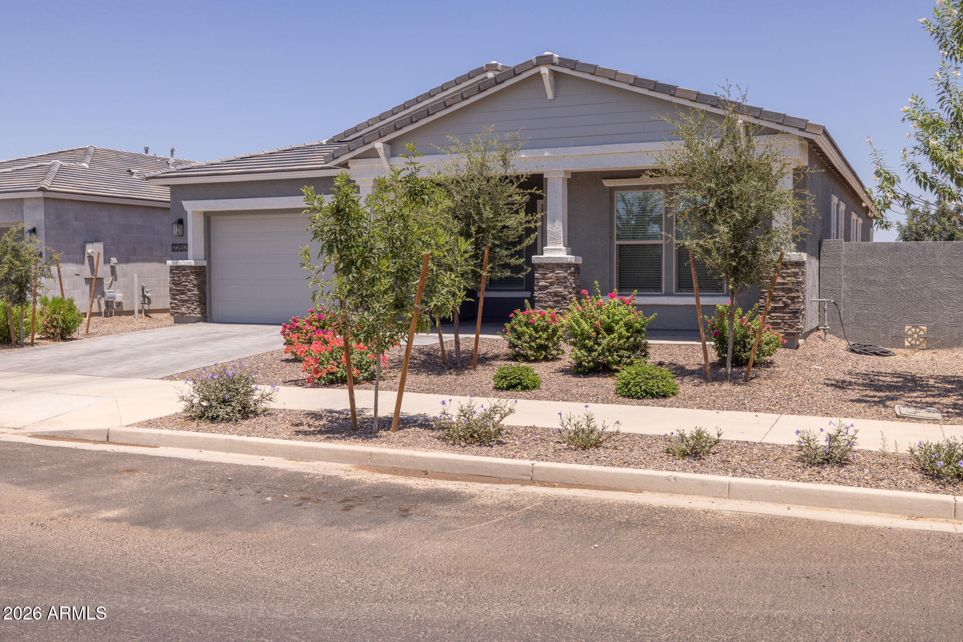 22612 E LORDS Way