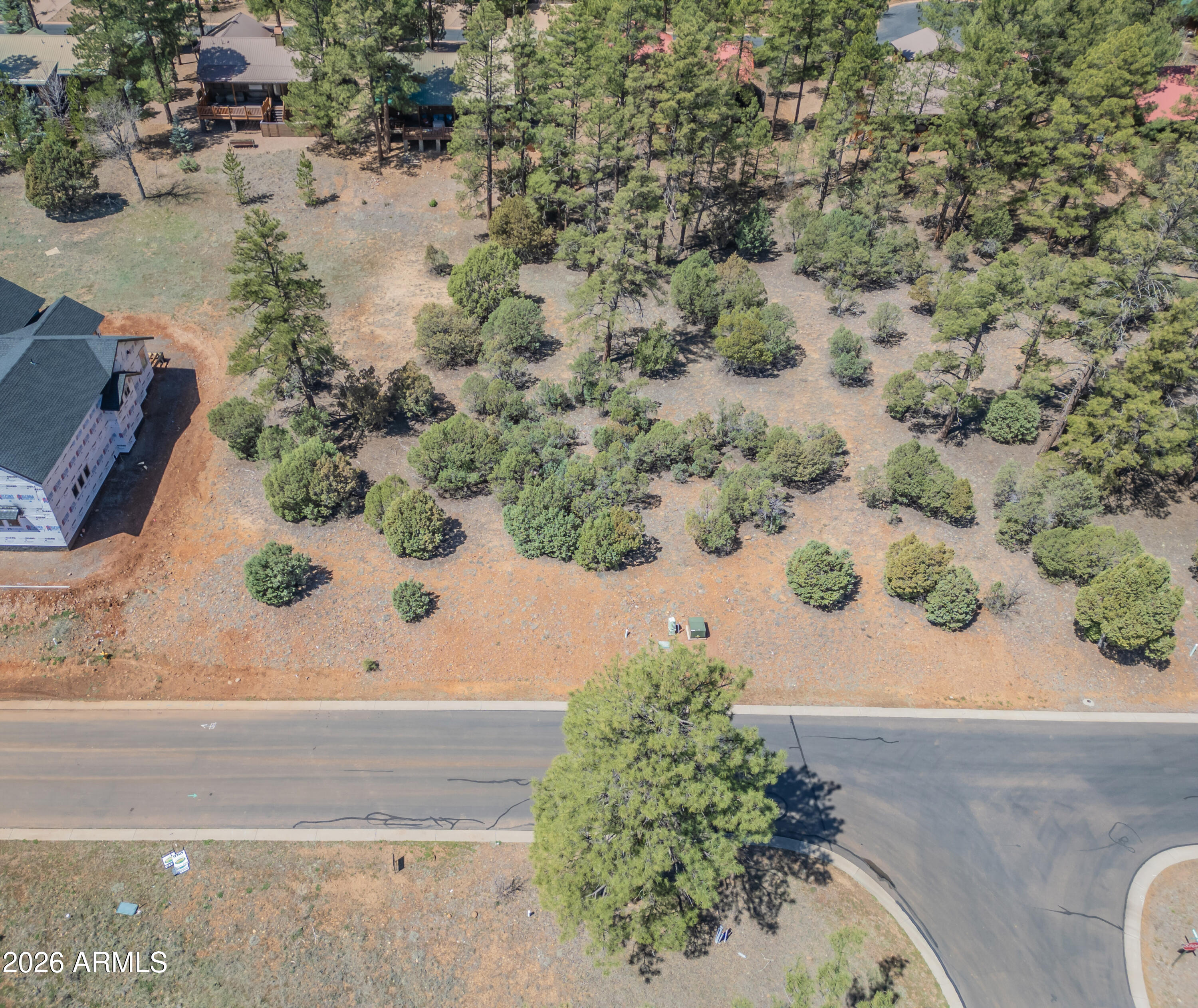 1260 S Lakeside Trail 24