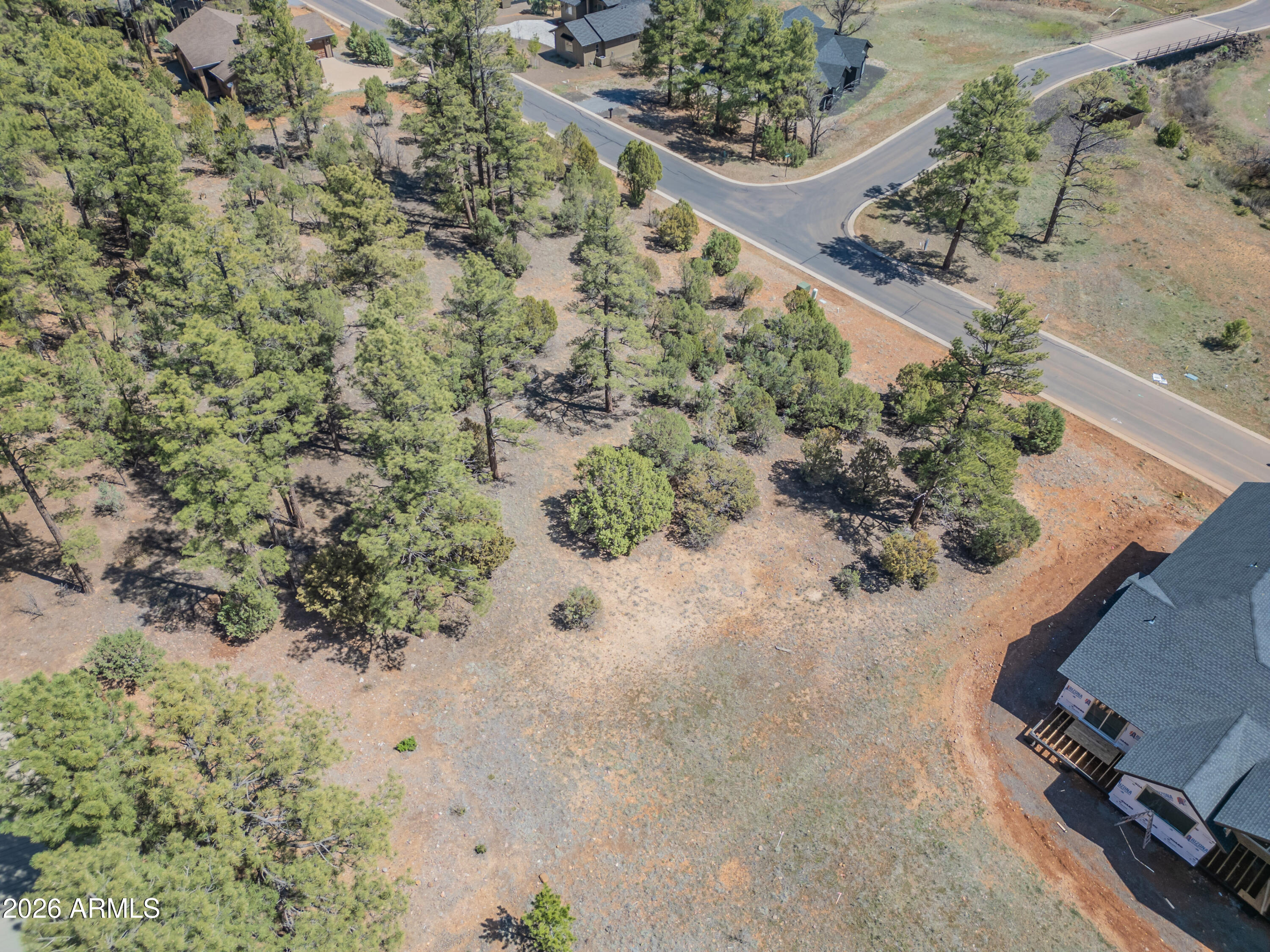 1260 S Lakeside Trail 24