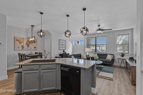 123 N WASHINGTON Street 26 Chandler AZ 85225