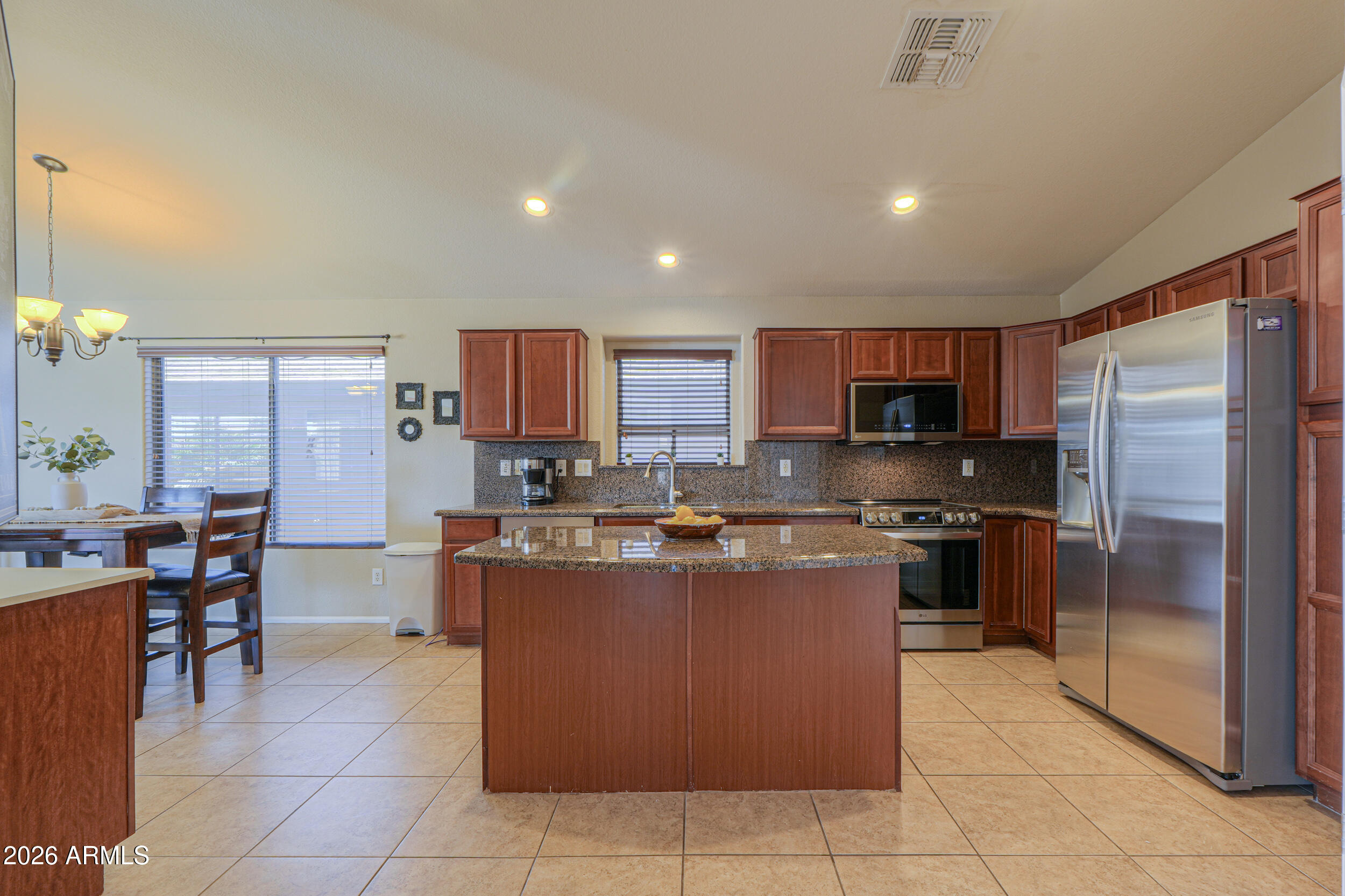 42351 W CHISHOLM Drive