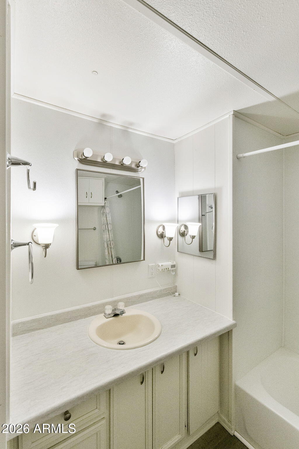 Golden Acres Mobile Home Manor - Residential
