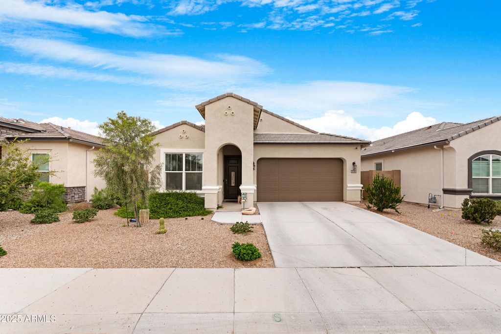 Photo of 40830 W Sunland Drive, Maricopa, AZ 85138 (MLS # 6932364)