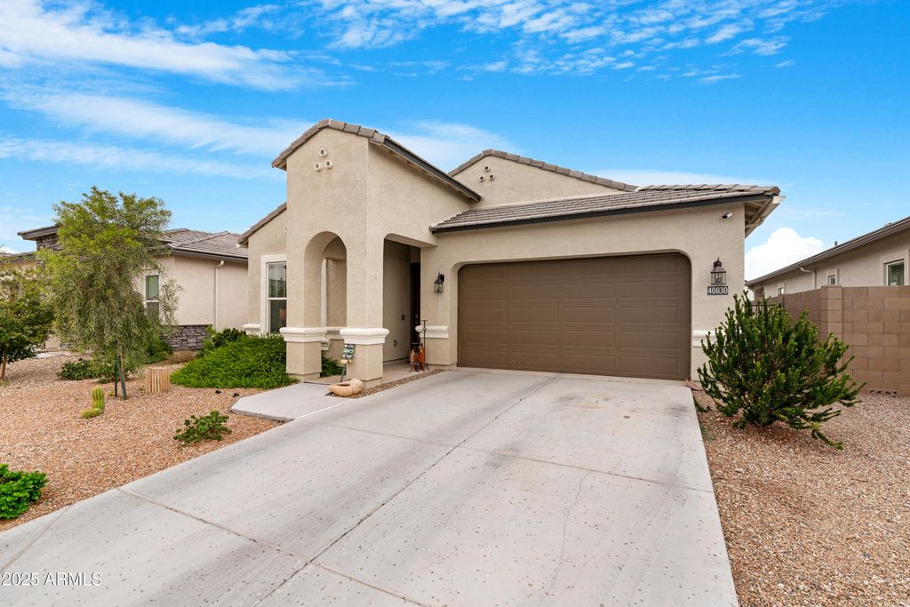 Photo of 40830 W Sunland Drive, Maricopa, AZ 85138 (MLS # 6932364)