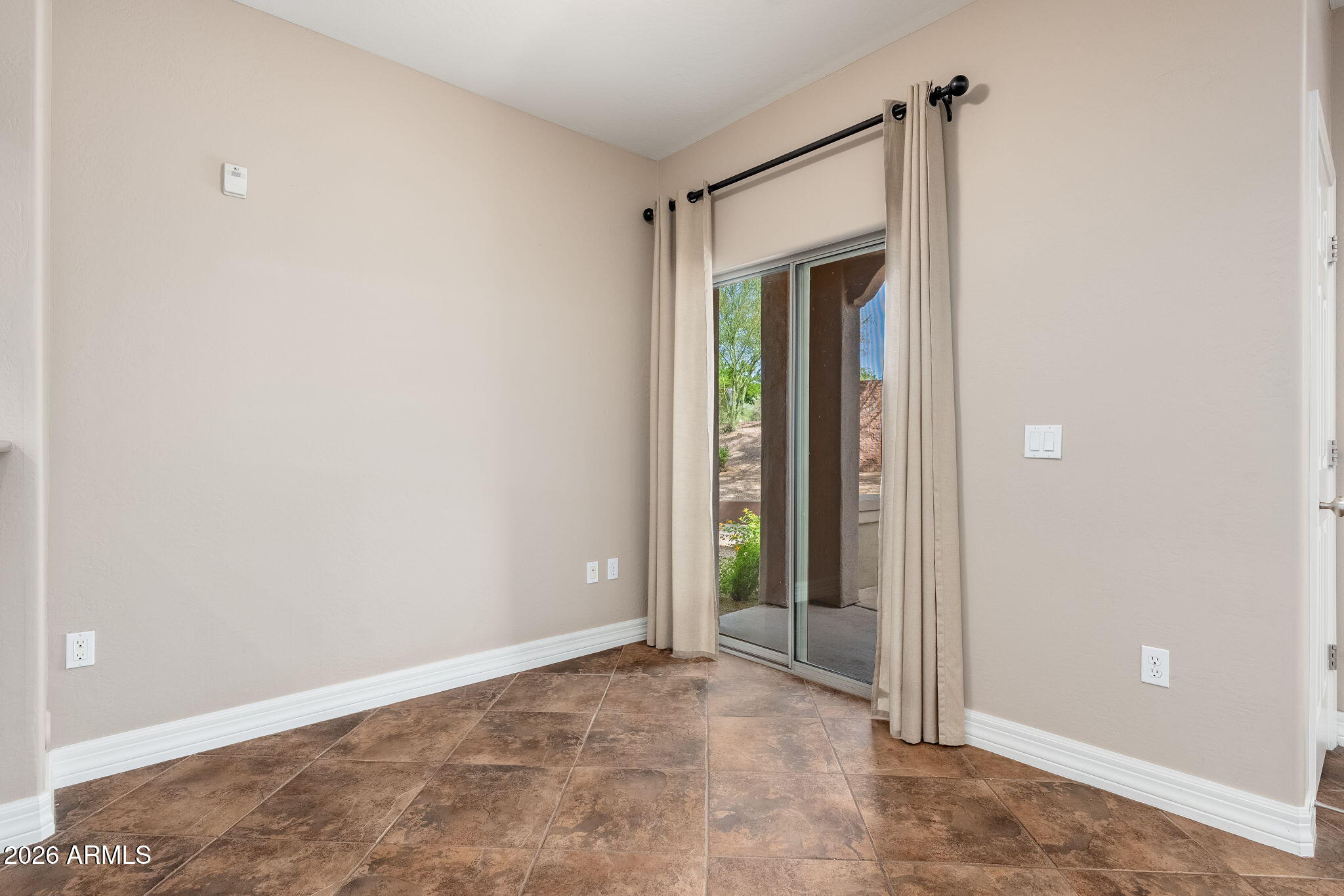 3935 E ROUGH RIDER Road 1020