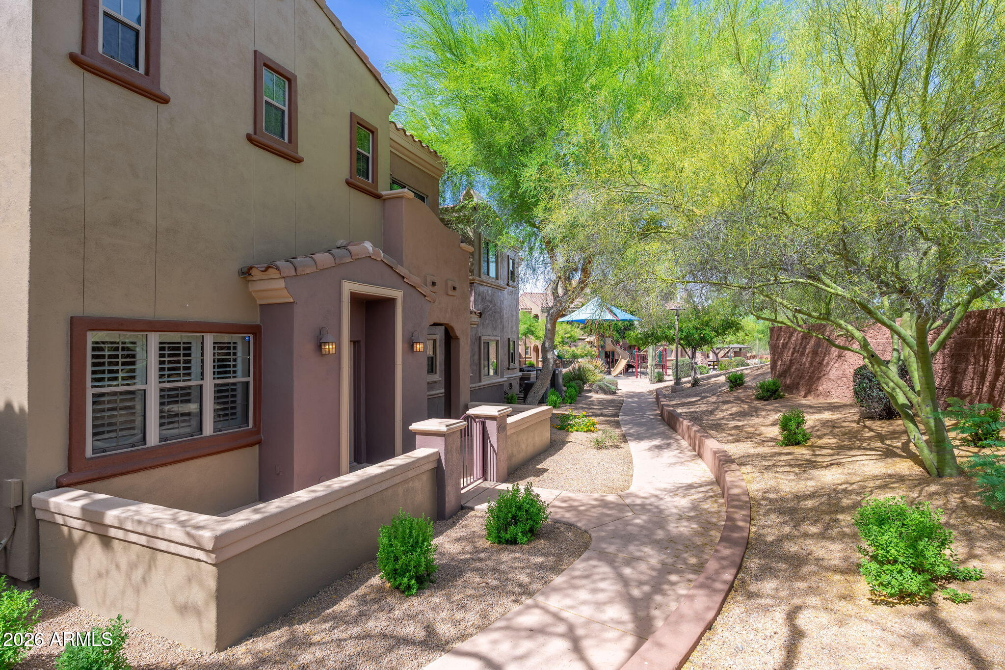 3935 E ROUGH RIDER Road 1020