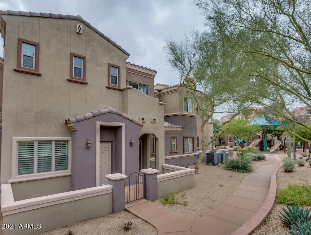 3935 E ROUGH RIDER Road 1020