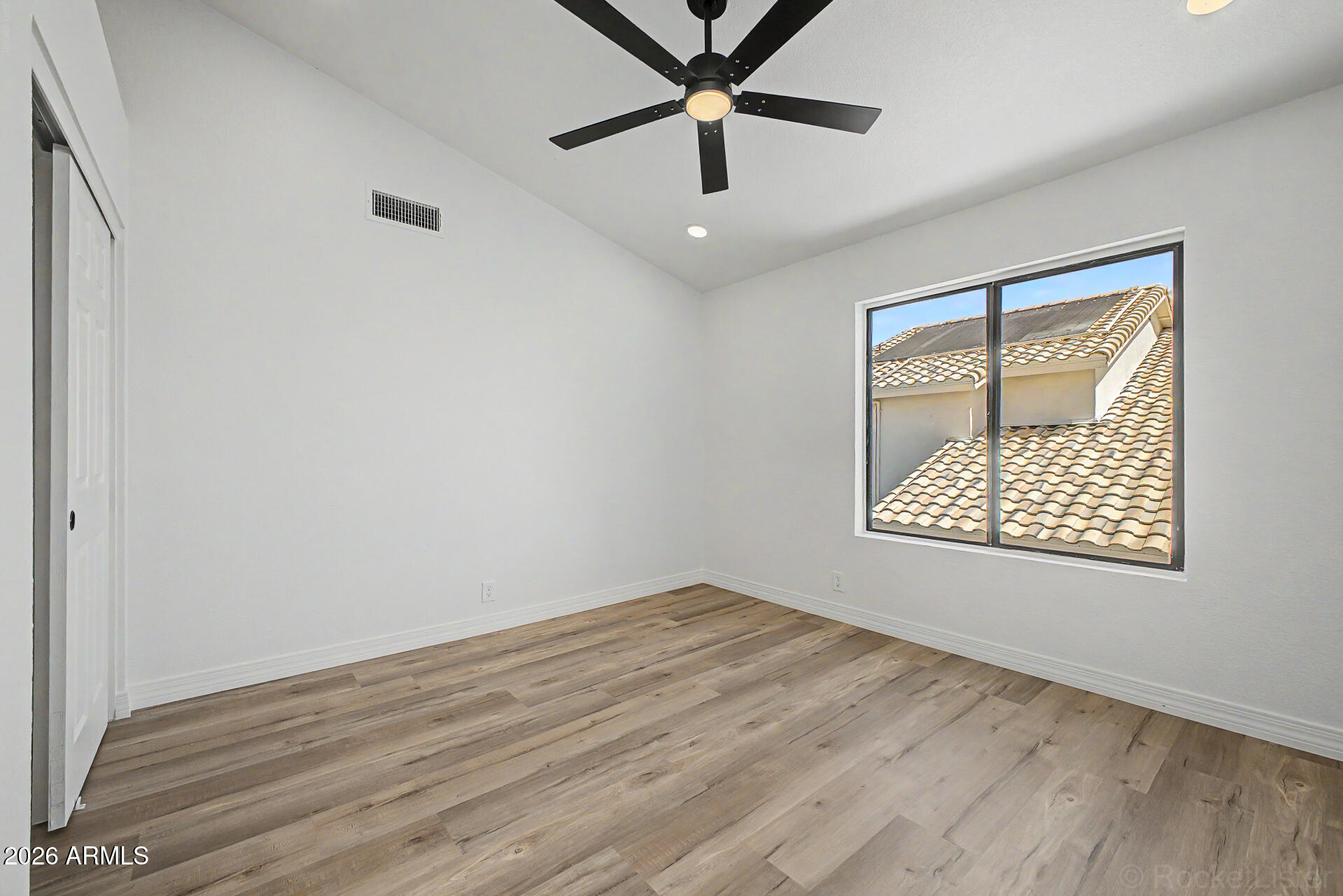 DESERT WILLOW ESTATES AT TATUM RANCH REPLAT - Residential