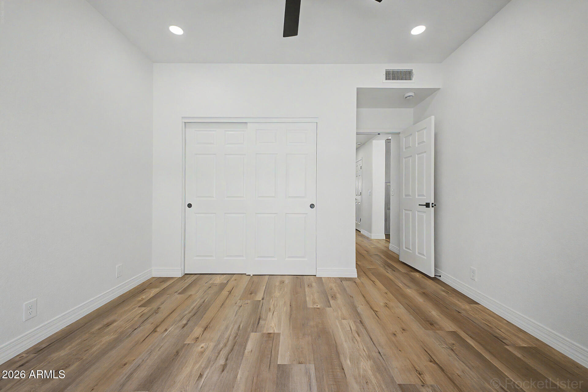 DESERT WILLOW ESTATES AT TATUM RANCH REPLAT - Residential