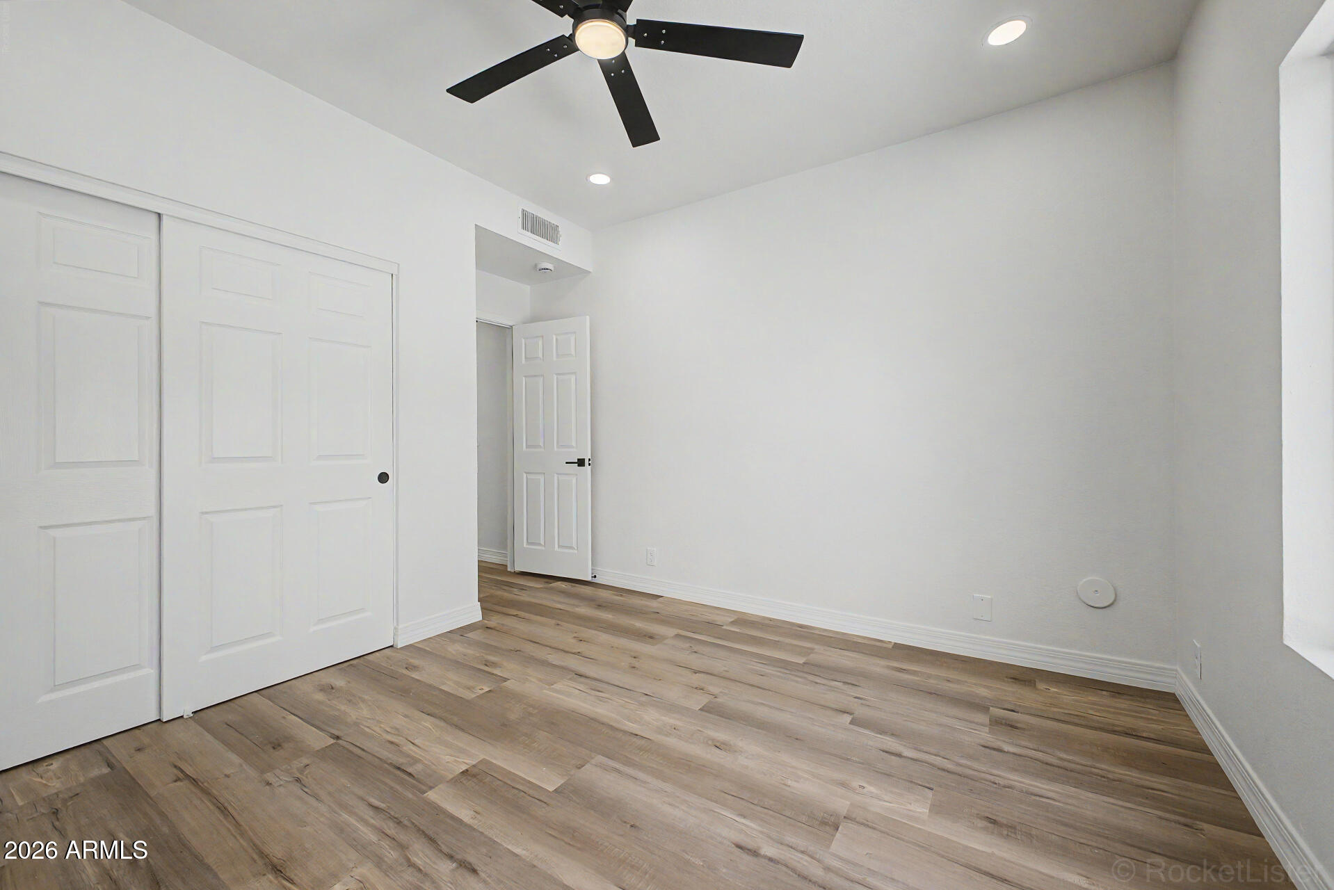 DESERT WILLOW ESTATES AT TATUM RANCH REPLAT - Residential
