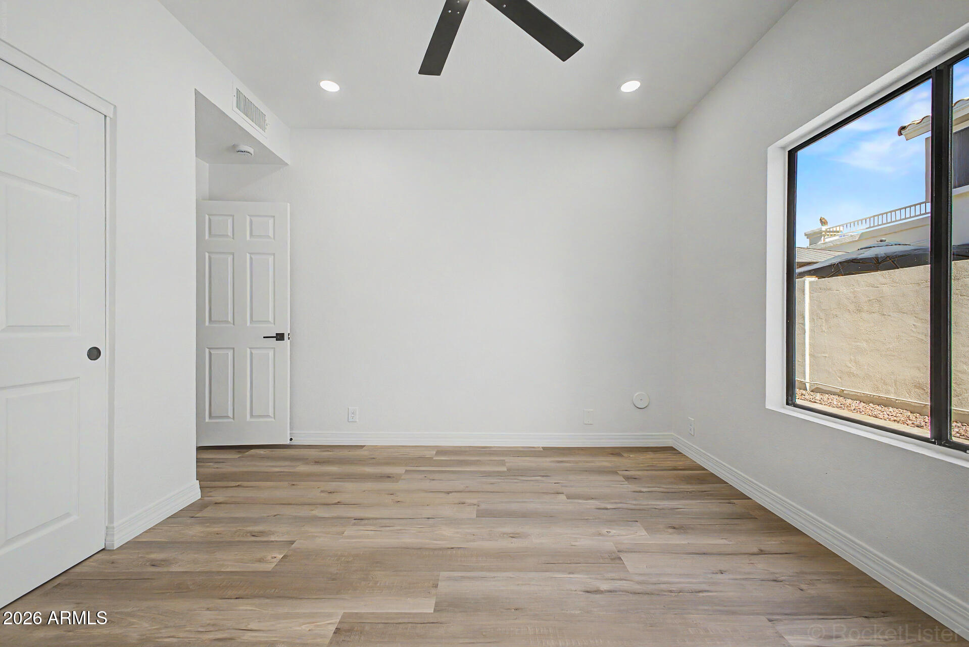DESERT WILLOW ESTATES AT TATUM RANCH REPLAT - Residential