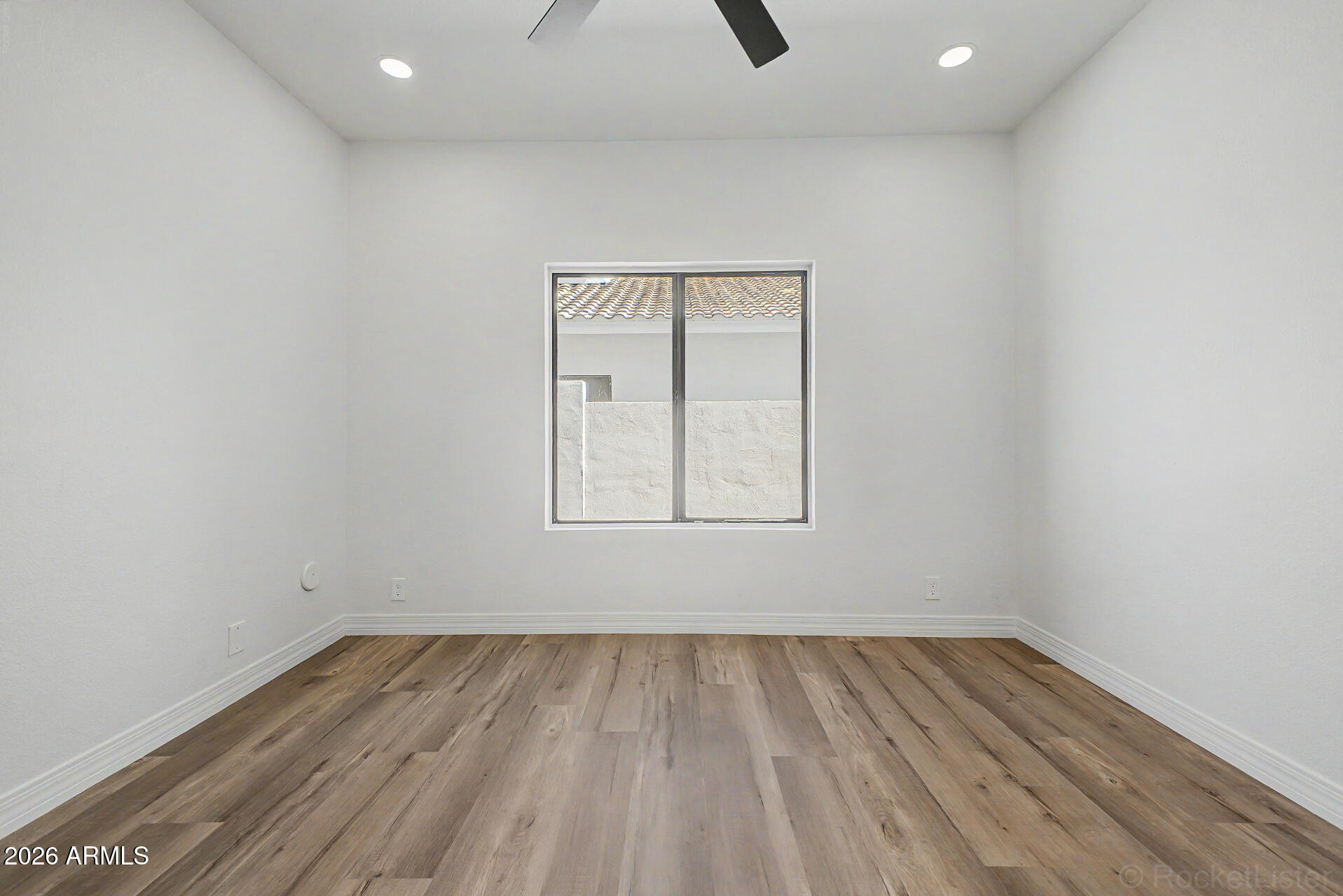 DESERT WILLOW ESTATES AT TATUM RANCH REPLAT - Residential