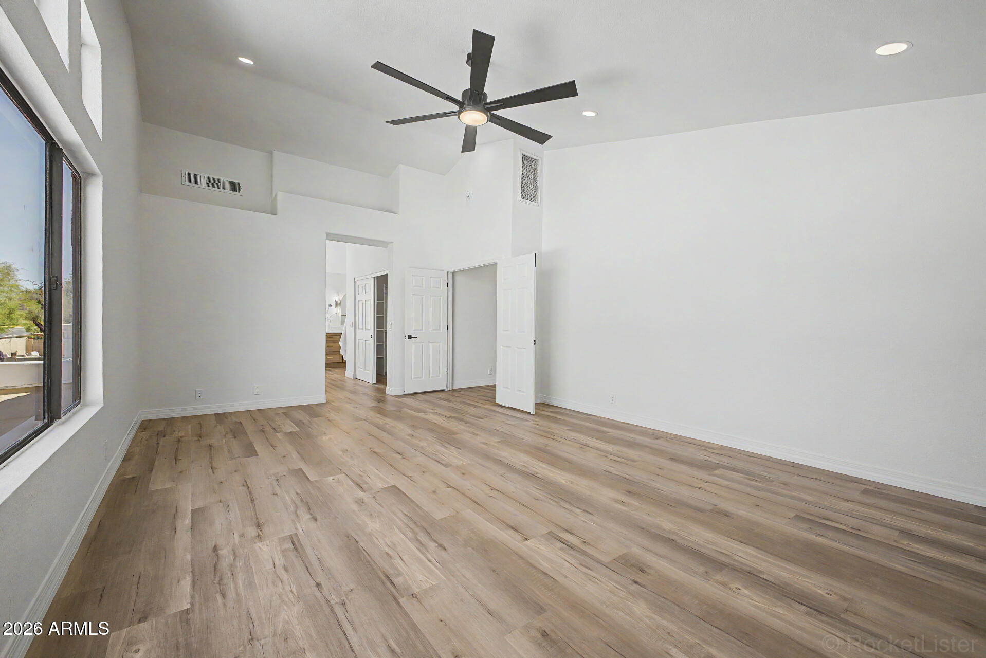 DESERT WILLOW ESTATES AT TATUM RANCH REPLAT - Residential