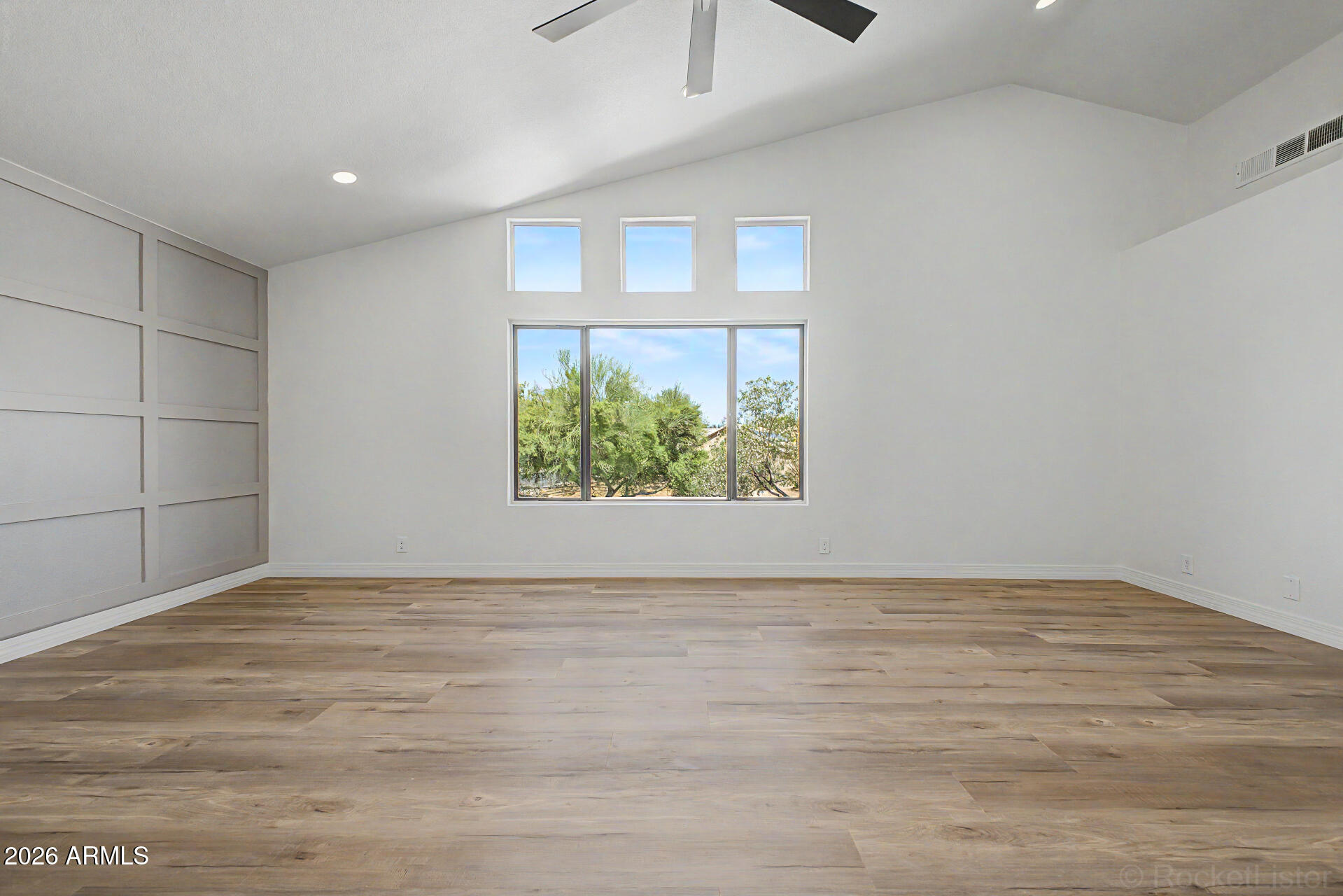 DESERT WILLOW ESTATES AT TATUM RANCH REPLAT - Residential