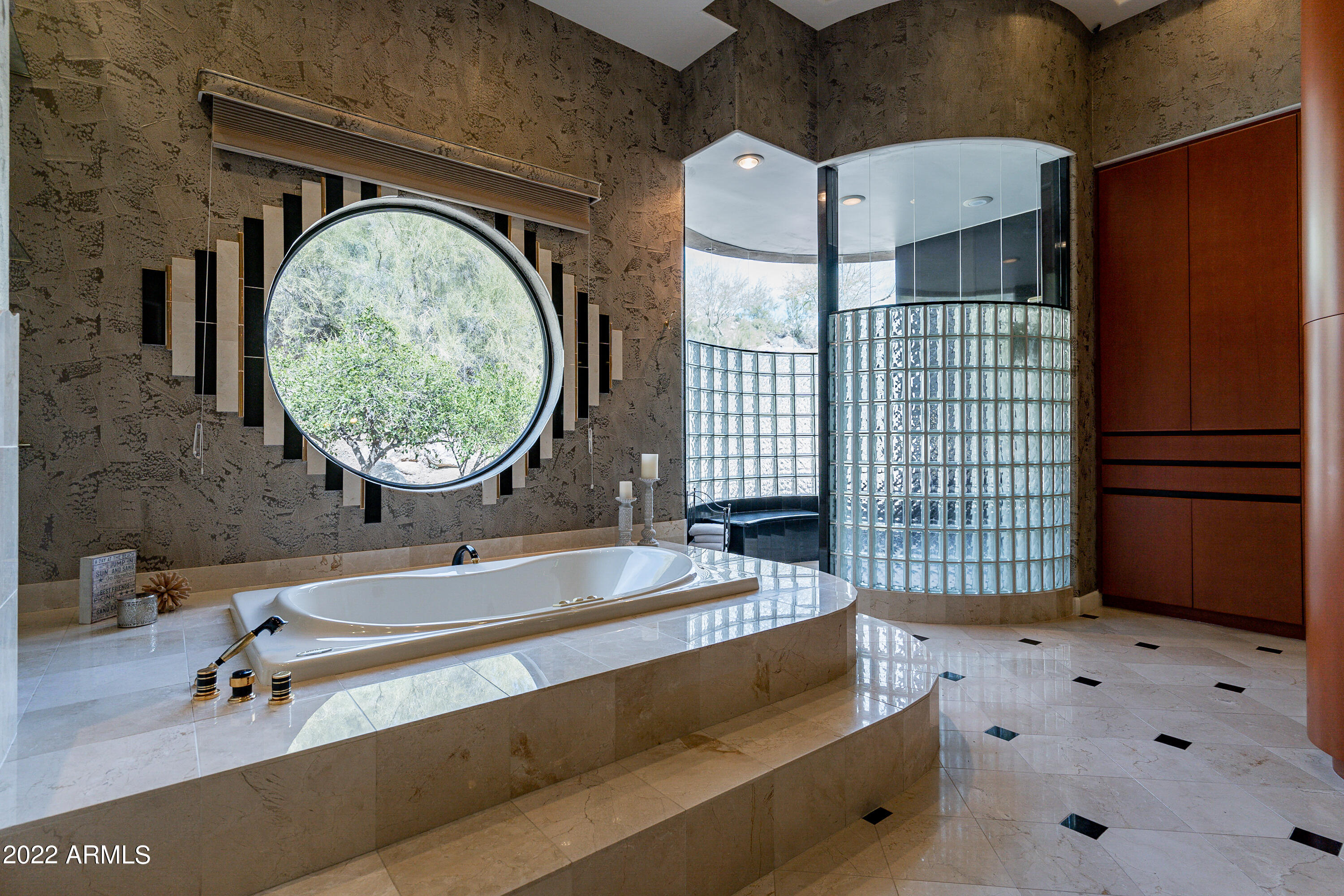 metes and bounds - Residential