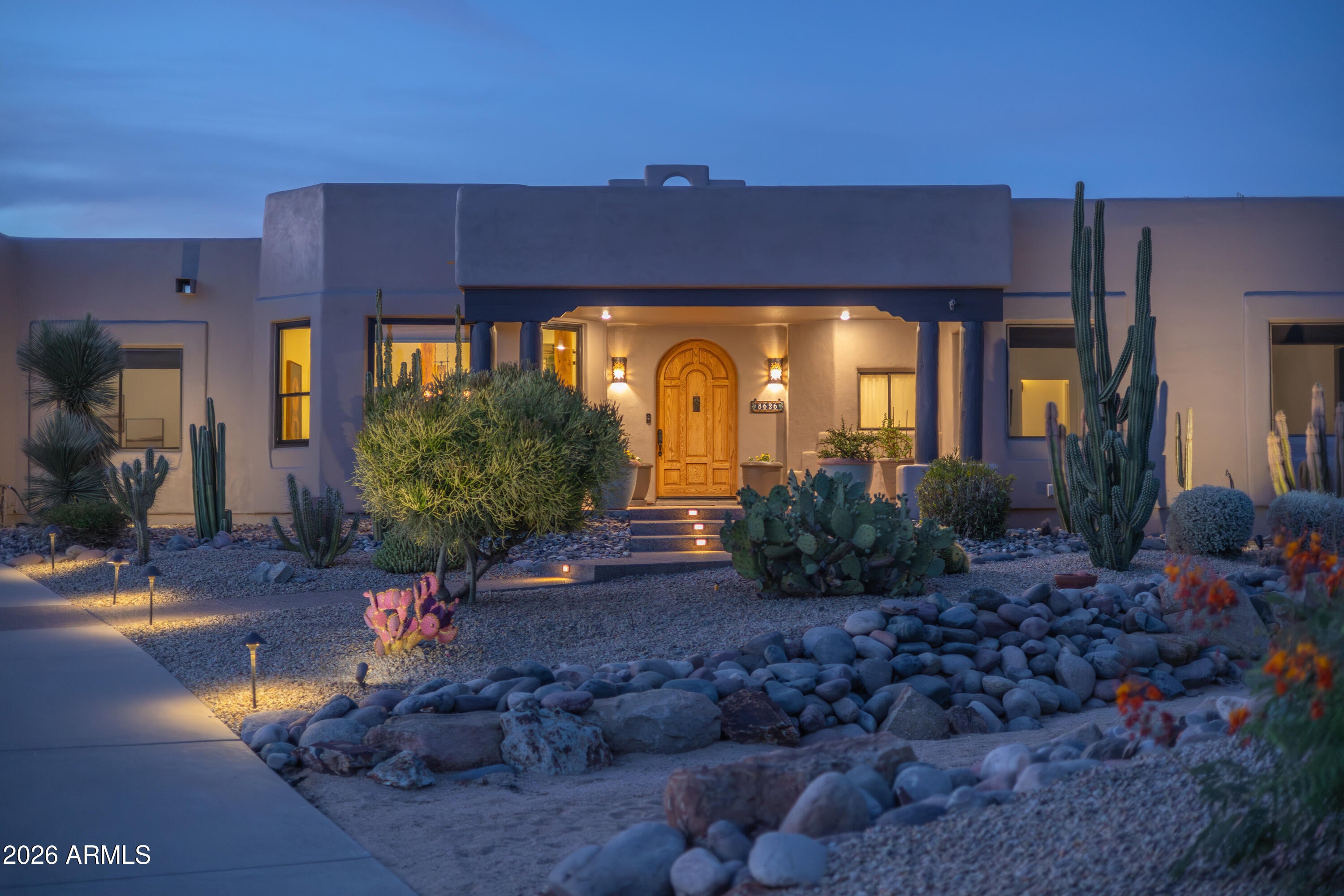 8626 E Santa Catalina Dr, Scottsdale, AZ, 85255, USA, 4 Bedrooms Bedrooms, ,3 BathroomsBathrooms,Residential,Contingent,8626 E Santa Catalina Dr,7043850