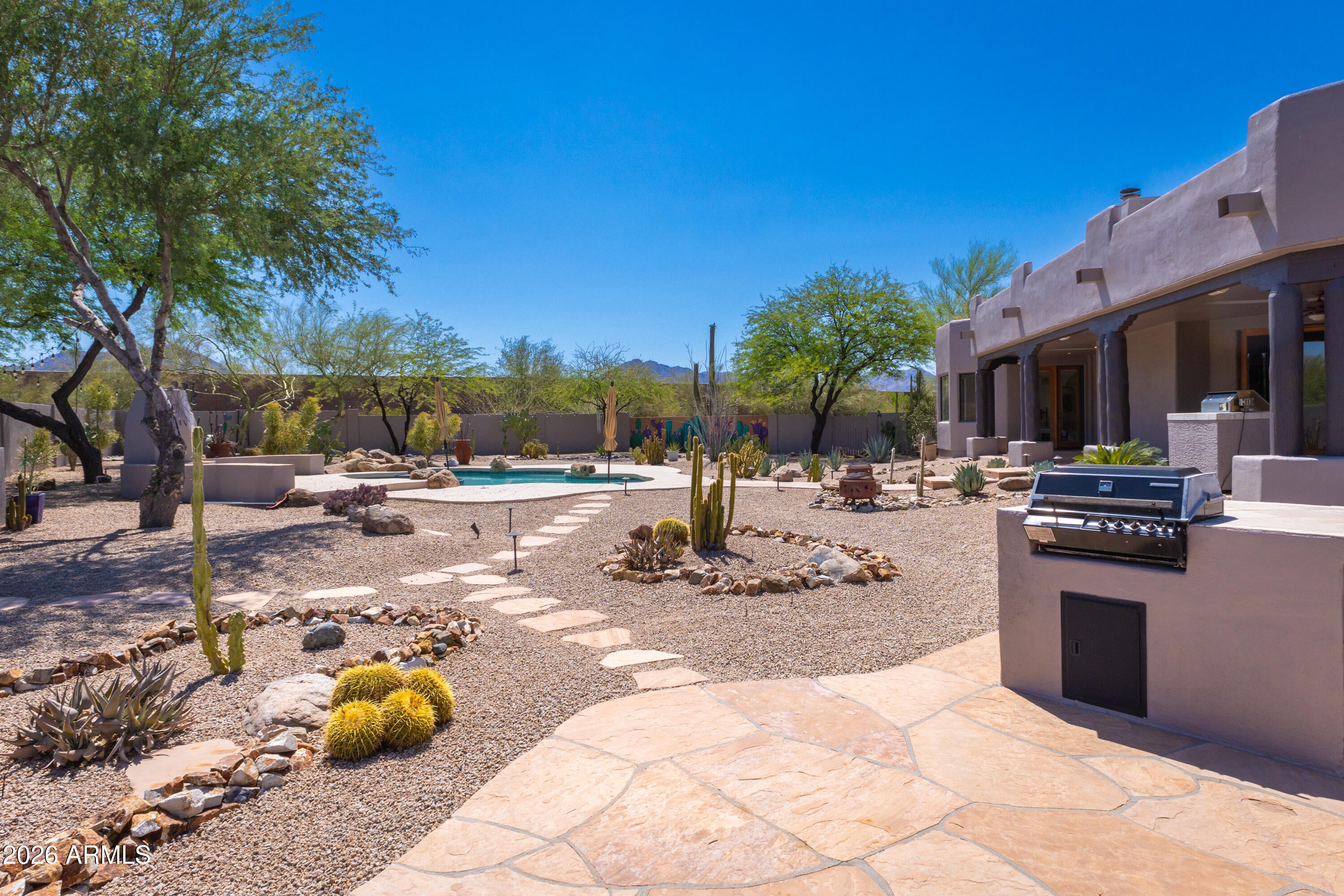 8626 E Santa Catalina Dr, Scottsdale, AZ, 85255, USA, 4 Bedrooms Bedrooms, ,3 BathroomsBathrooms,Residential,Contingent,8626 E Santa Catalina Dr,7043850