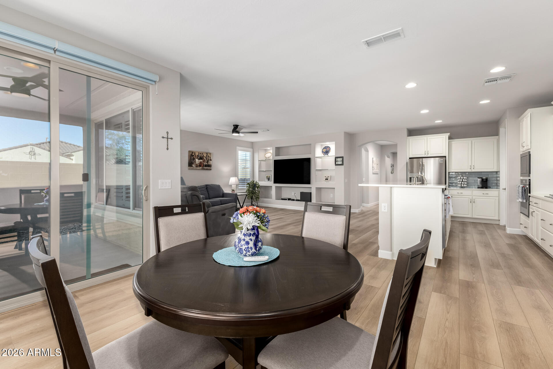 4782 N CORONADO Drive