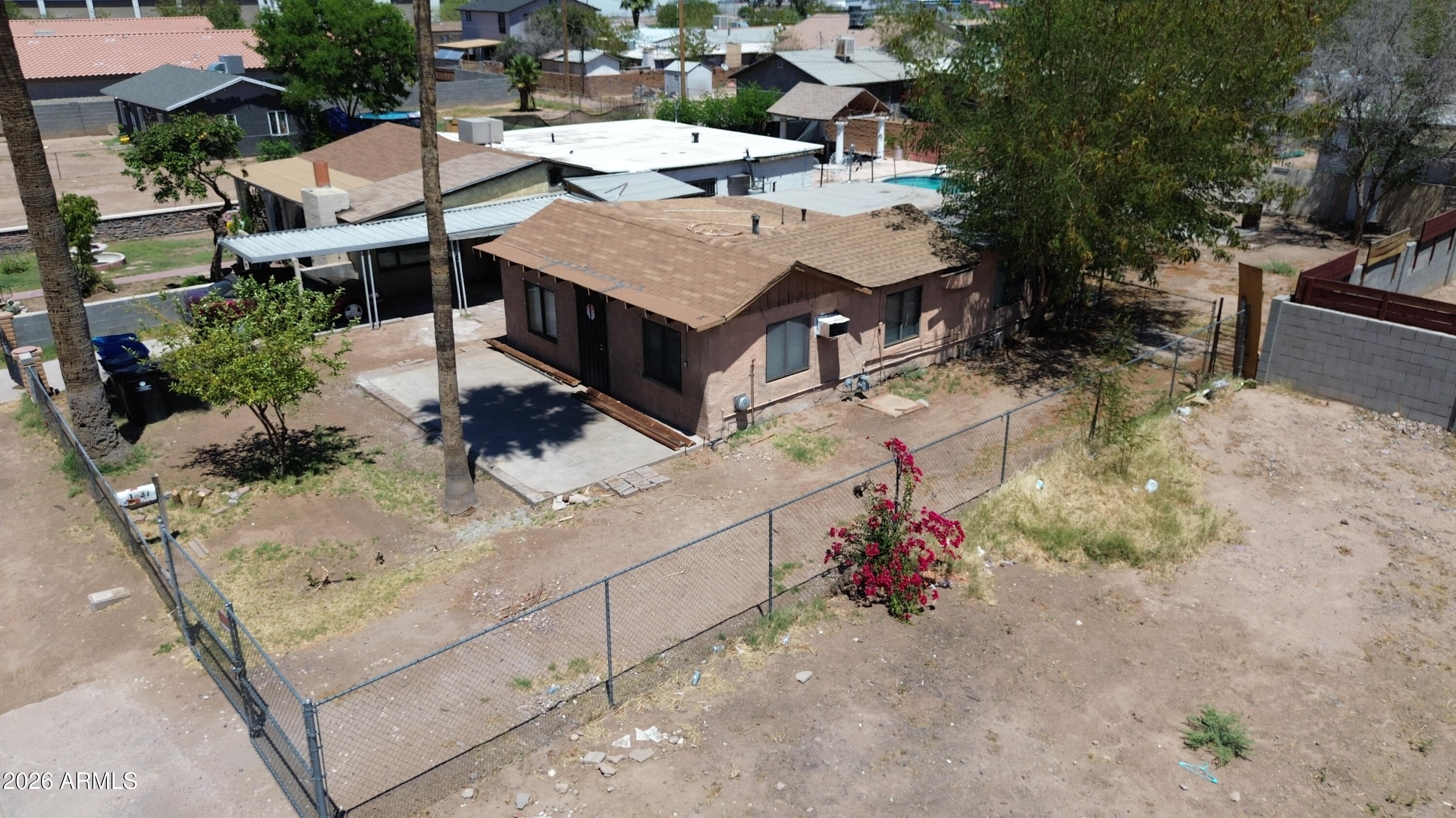 1637 S 5TH Street