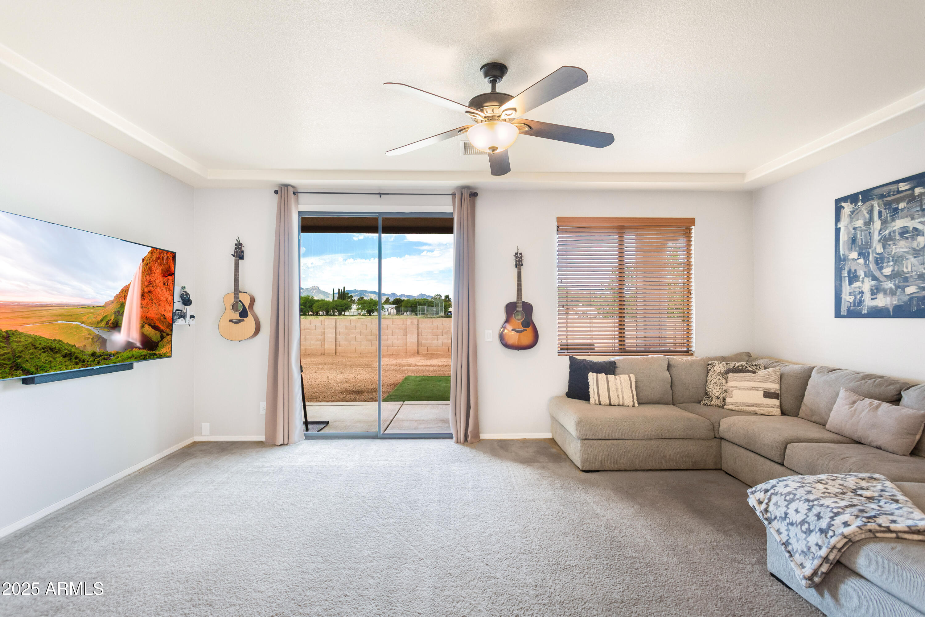 CAMPSTONE - Residential