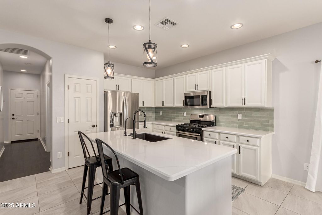 Photo of 1562 W Alder Road, Queen Creek, AZ 85140 (MLS # 6948732)