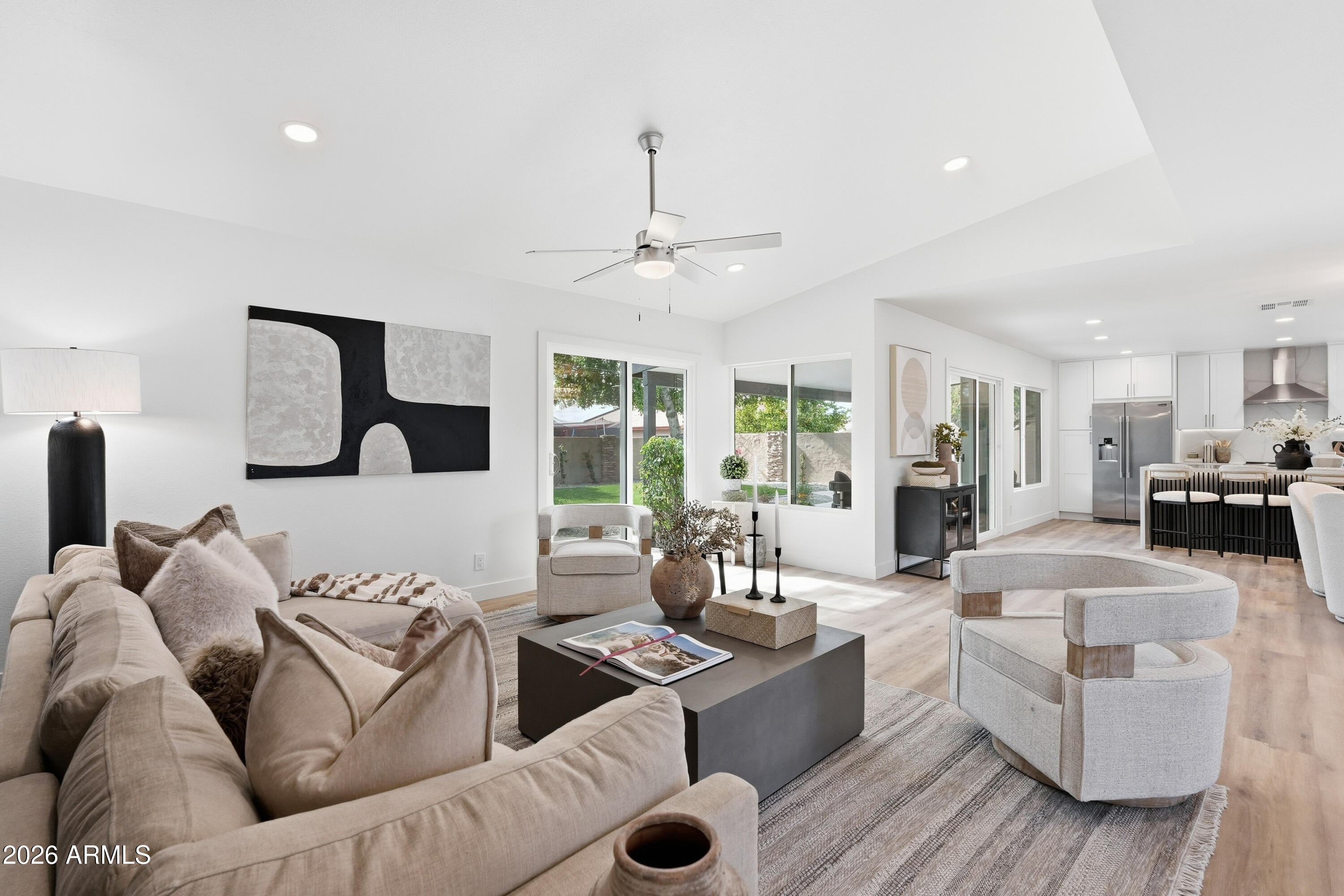 9313 E ALTADENA Avenue