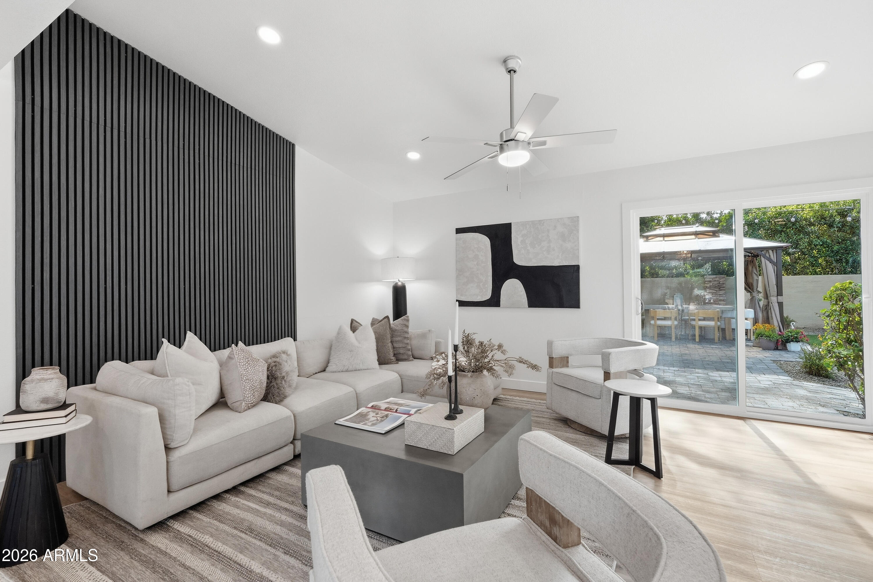 9313 E ALTADENA Avenue