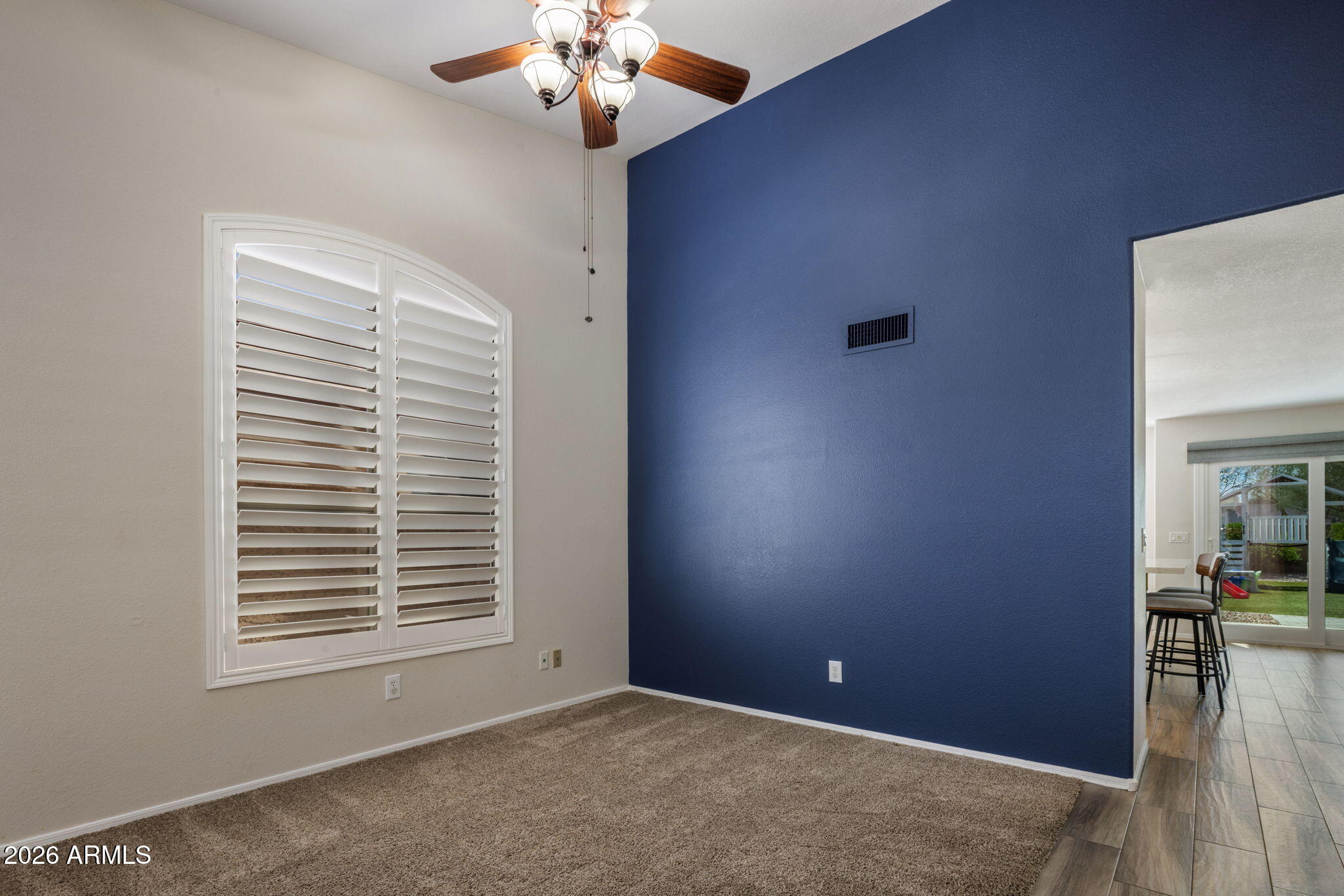 4621 E SWILLING Road