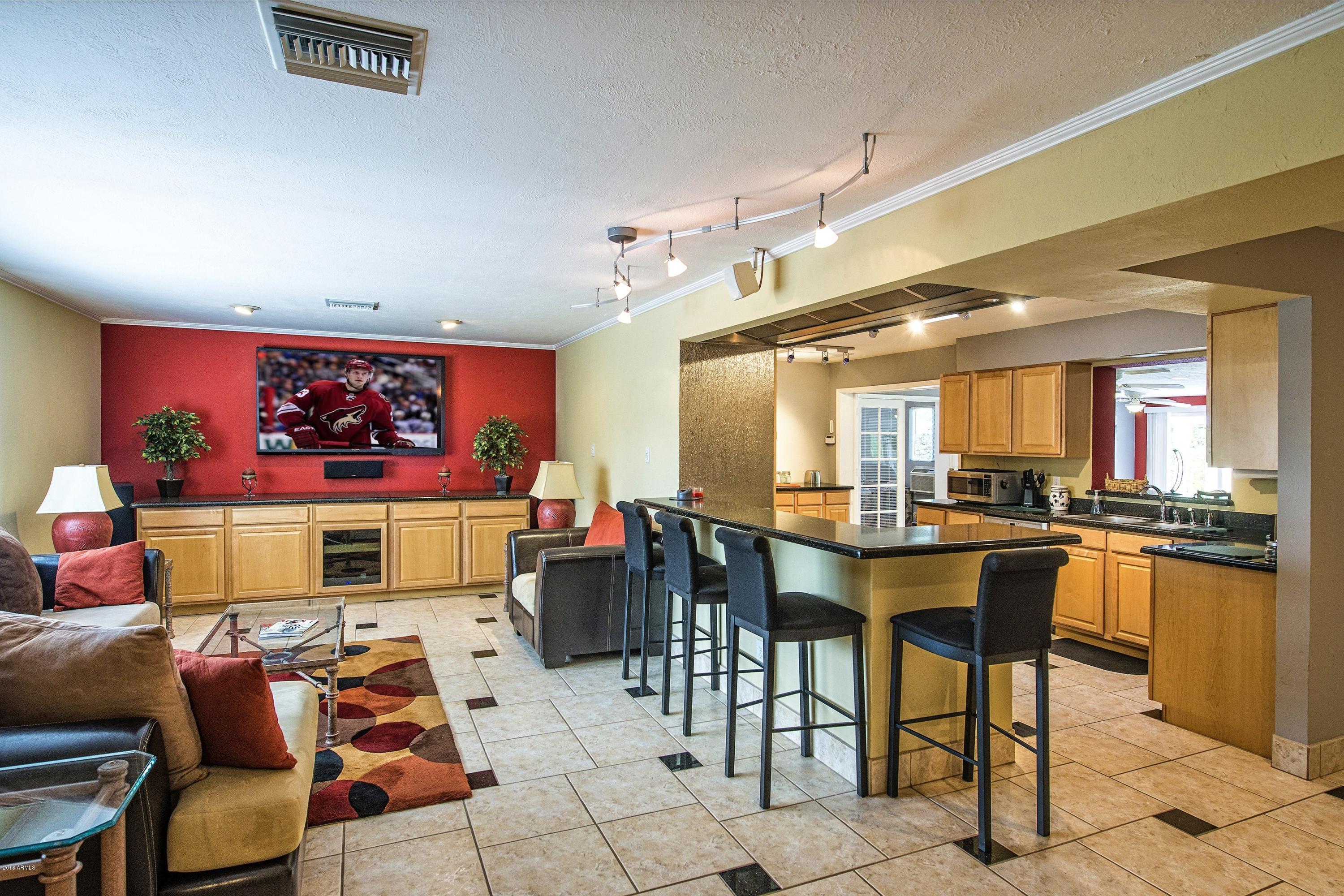 4406 N DROMEDARY Road