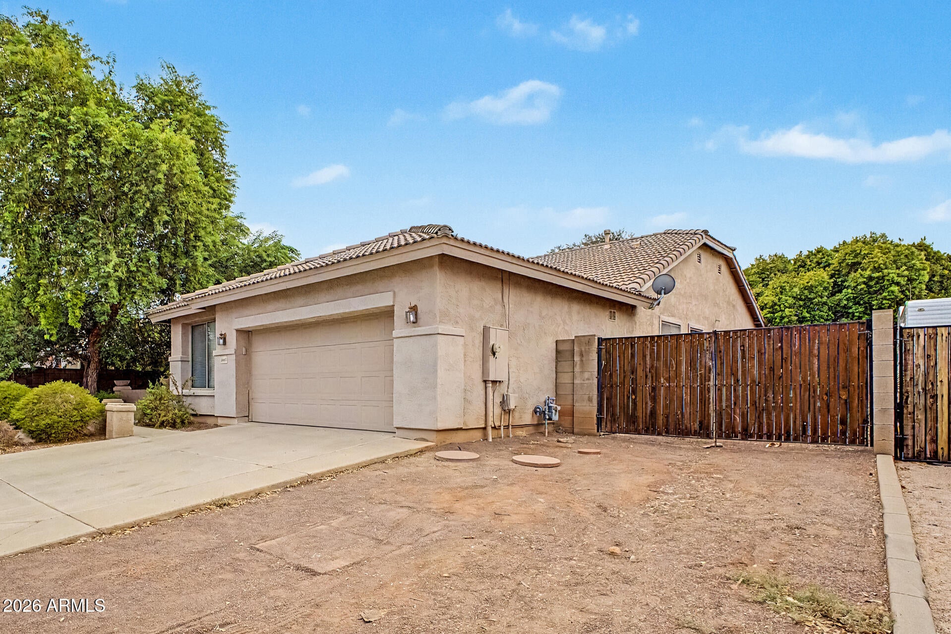 4037 W KELTON Avenue