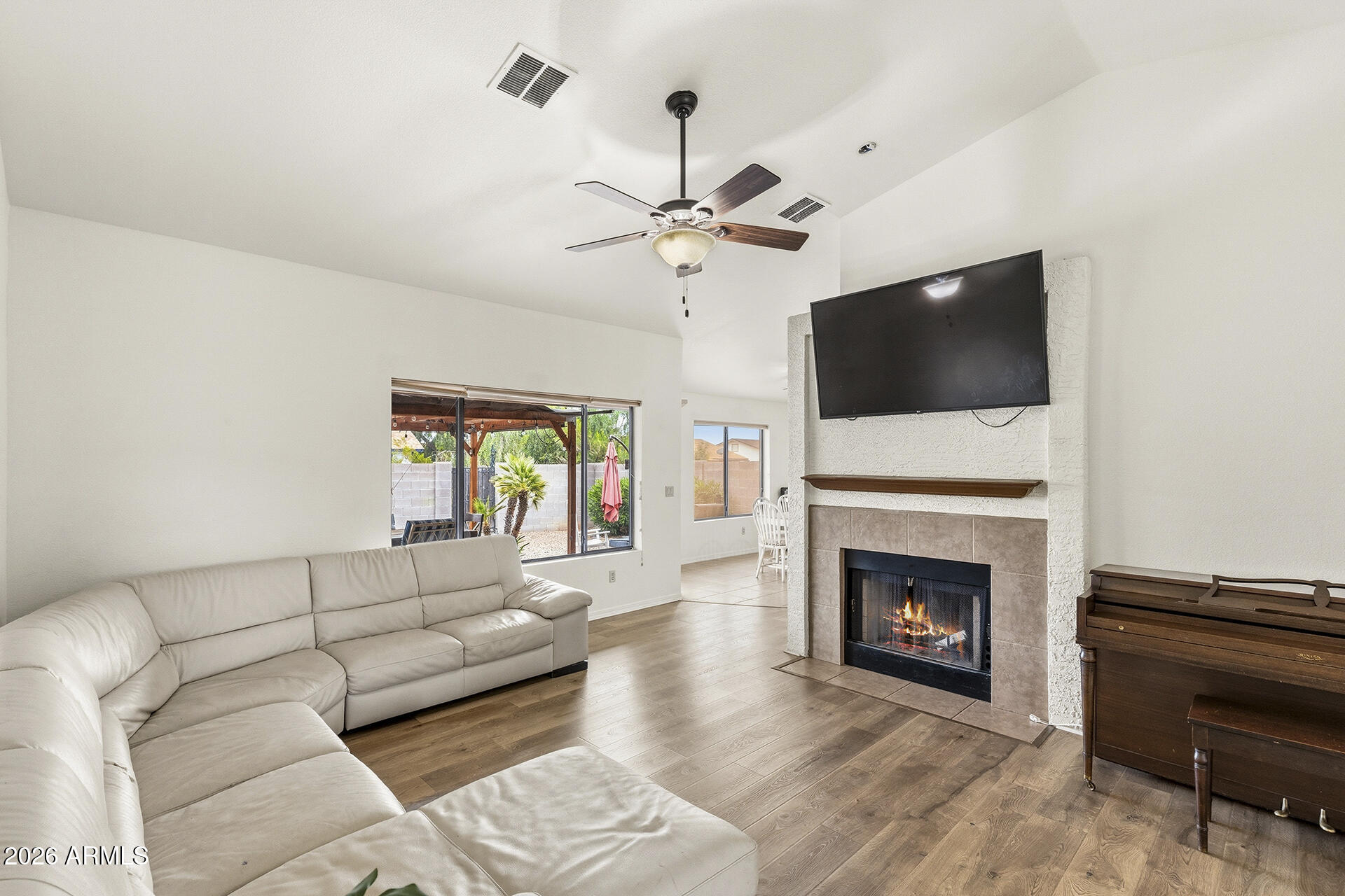 GOLDEN SPRINGS III - Residential