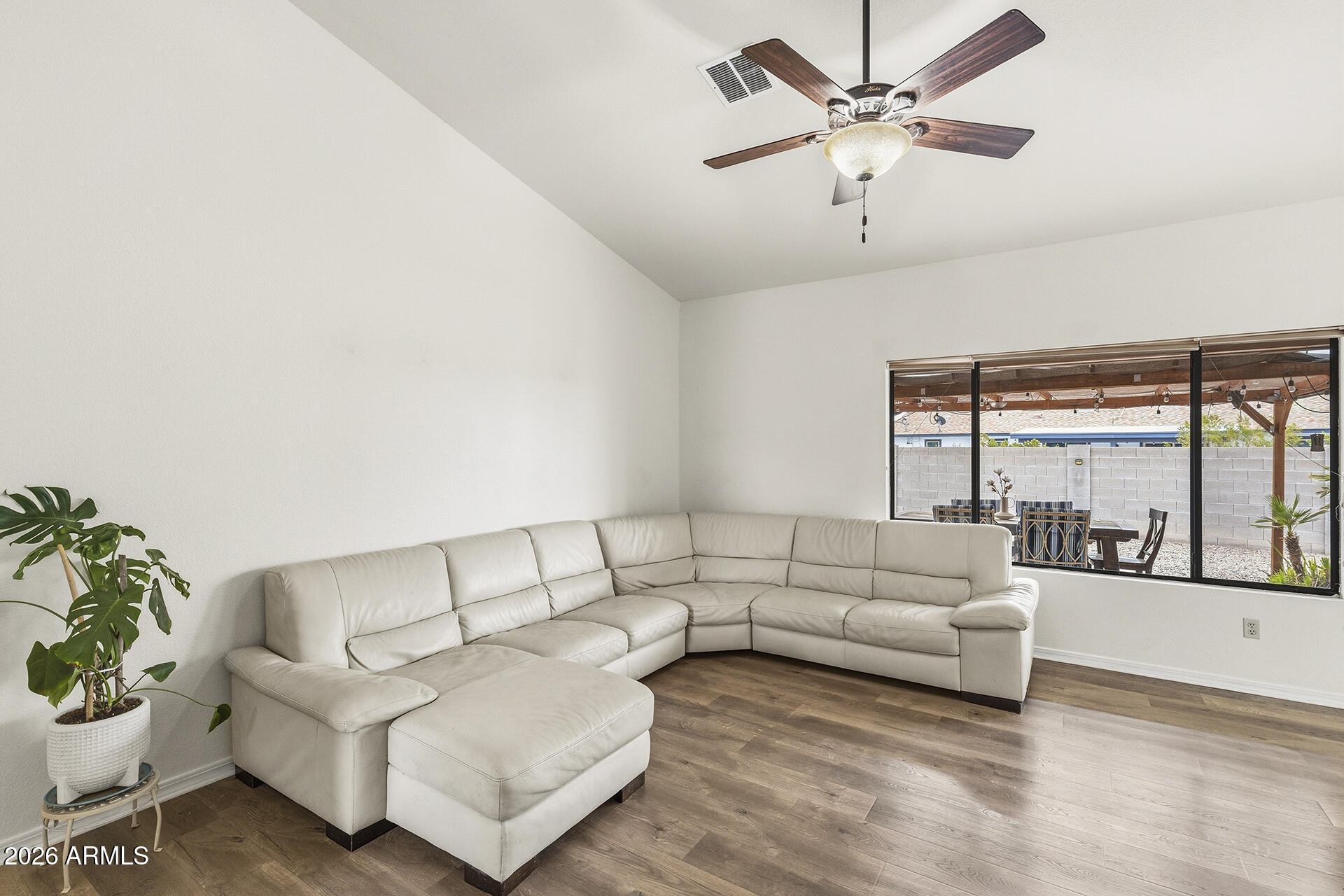 9887 E DEL MONTE Avenue