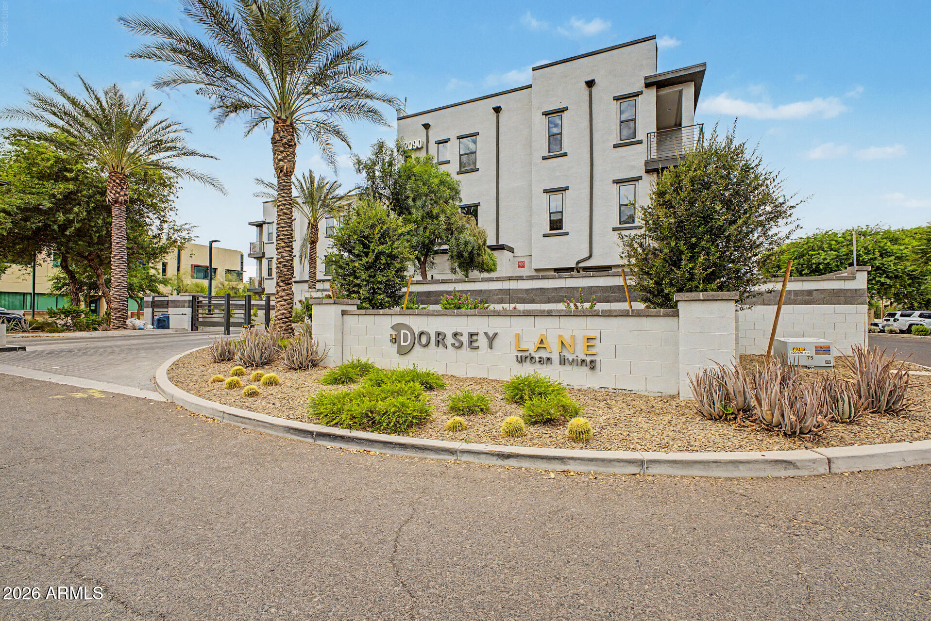 2090 S DORSEY Lane 1030