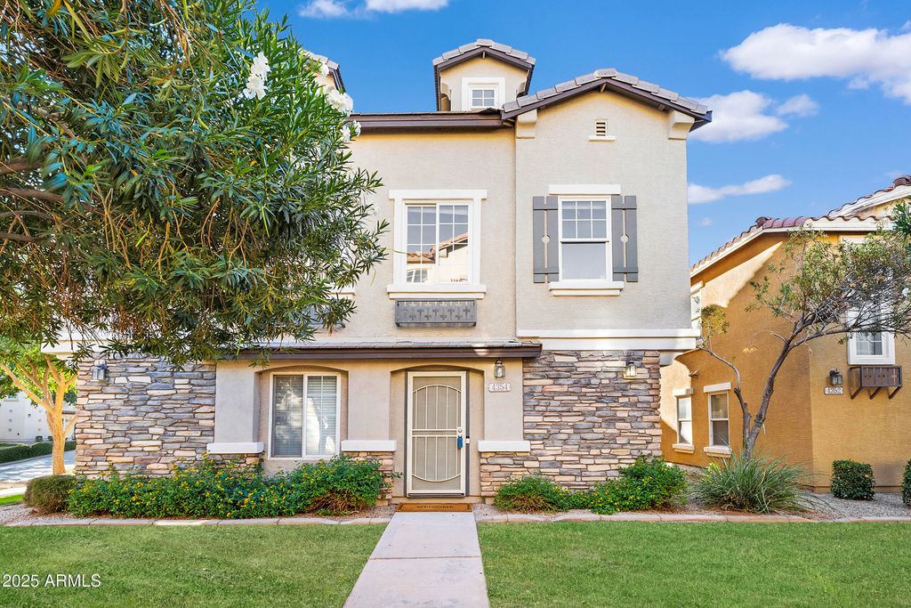 Photo of 4354 E Jasper Drive, Gilbert, AZ 85296 (MLS # 6930423)