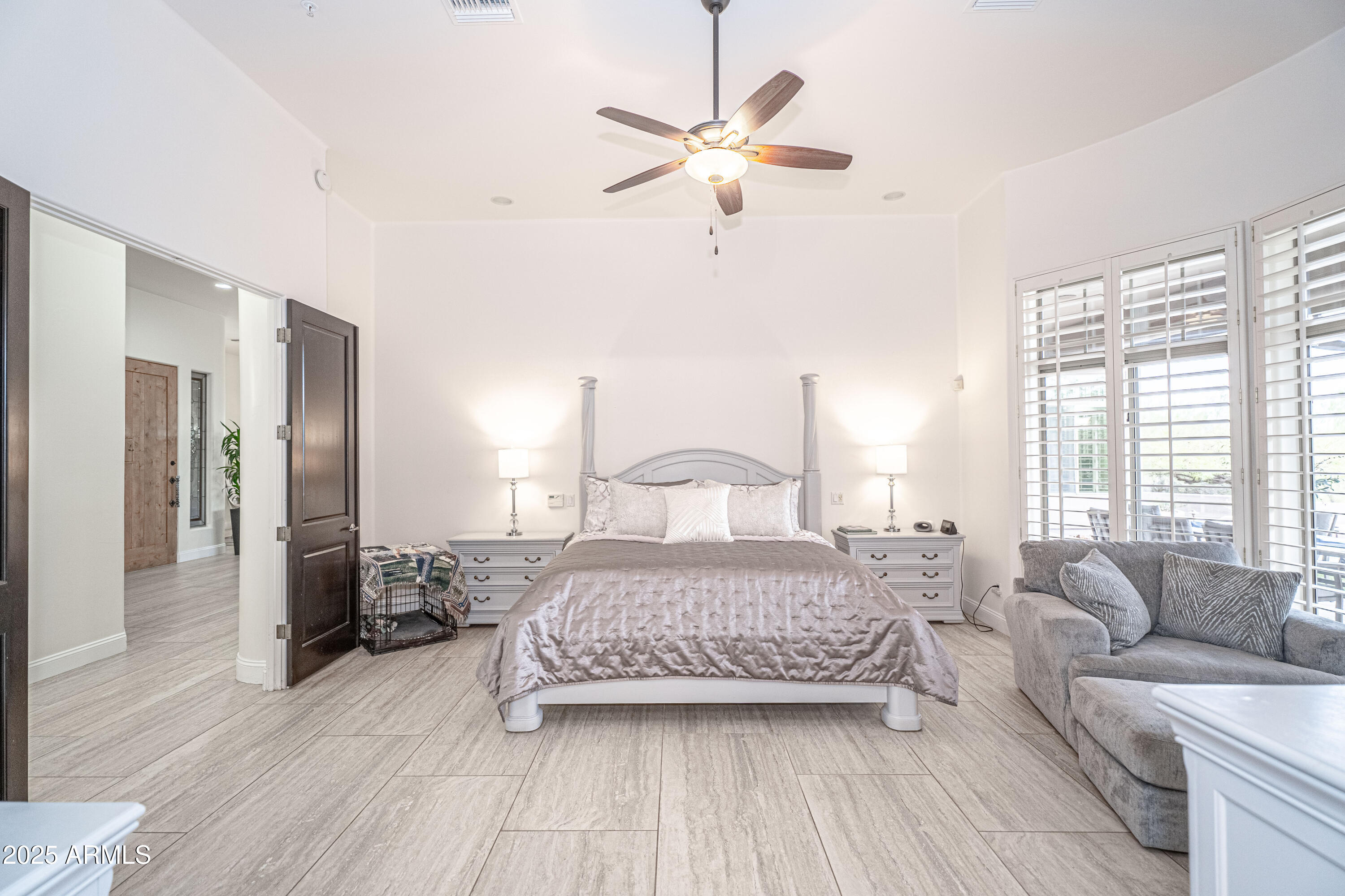 Scottsdale, Arizona 85255, United States, 4 Bedrooms Bedrooms, ,4 BathroomsBathrooms,Residential,Pending,204608