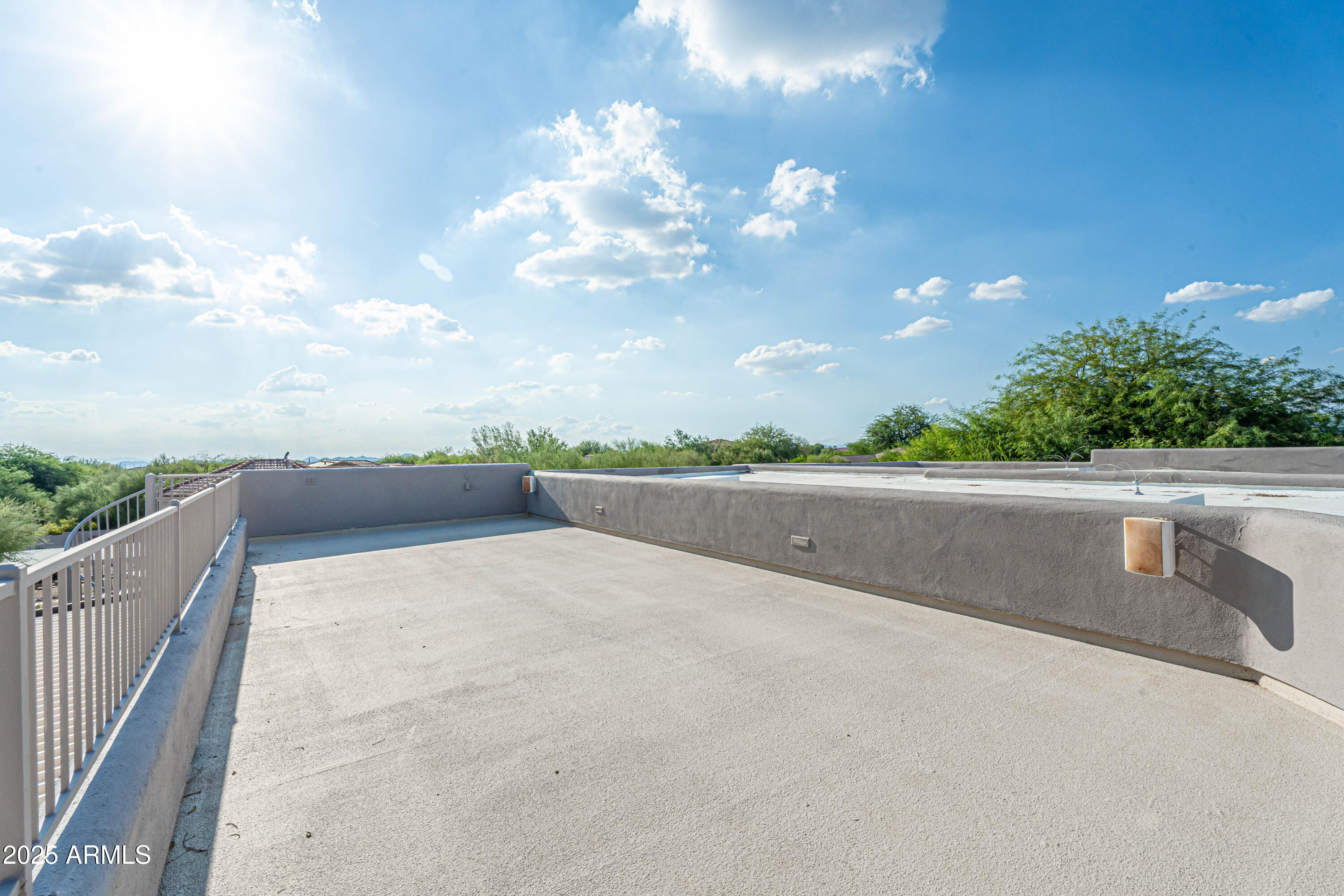 Scottsdale, Arizona 85255, United States, 4 Bedrooms Bedrooms, ,4 BathroomsBathrooms,Residential,Pending,204608