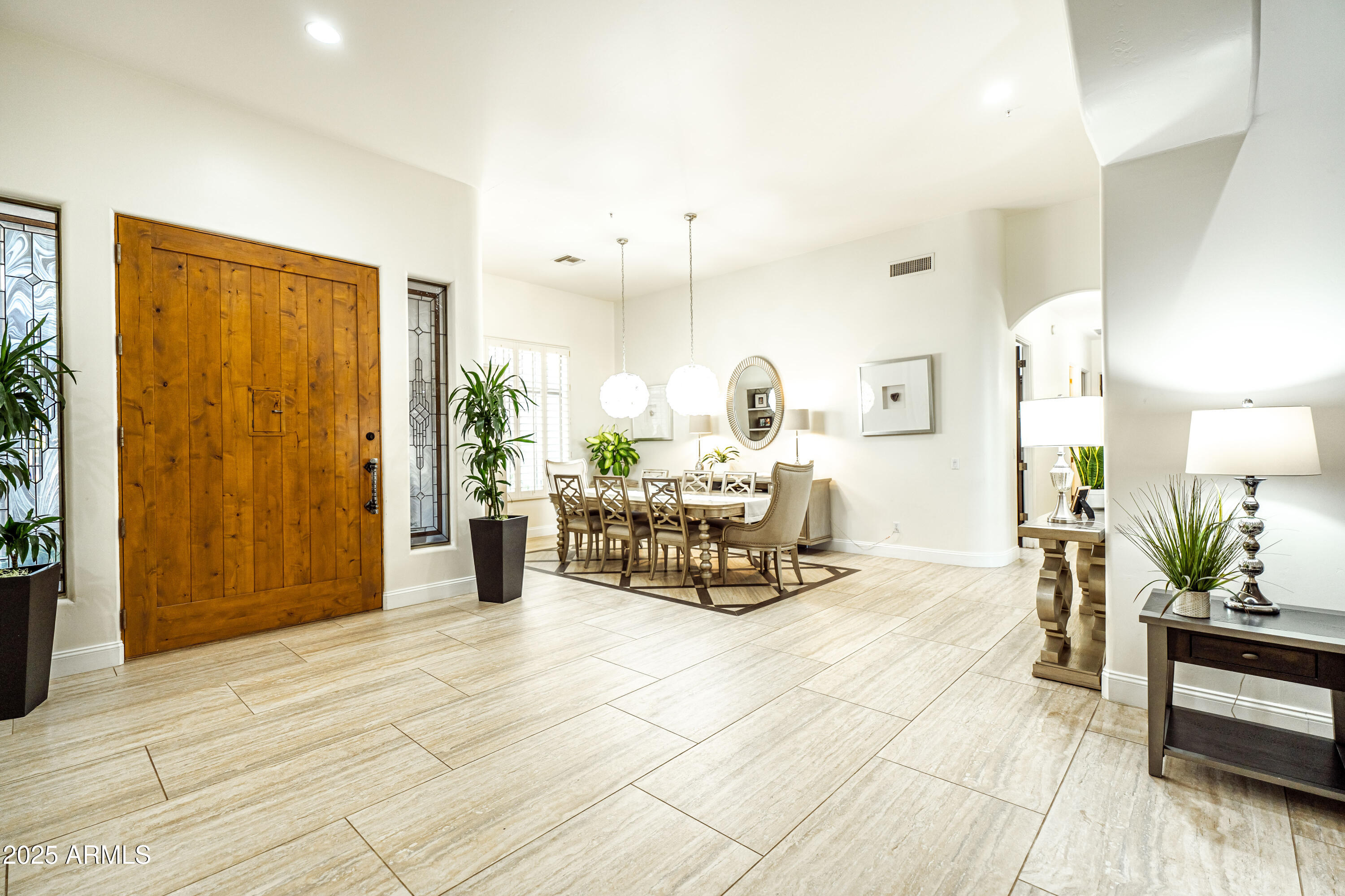 Scottsdale, Arizona 85255, United States, 4 Bedrooms Bedrooms, ,4 BathroomsBathrooms,Residential,Pending,204608