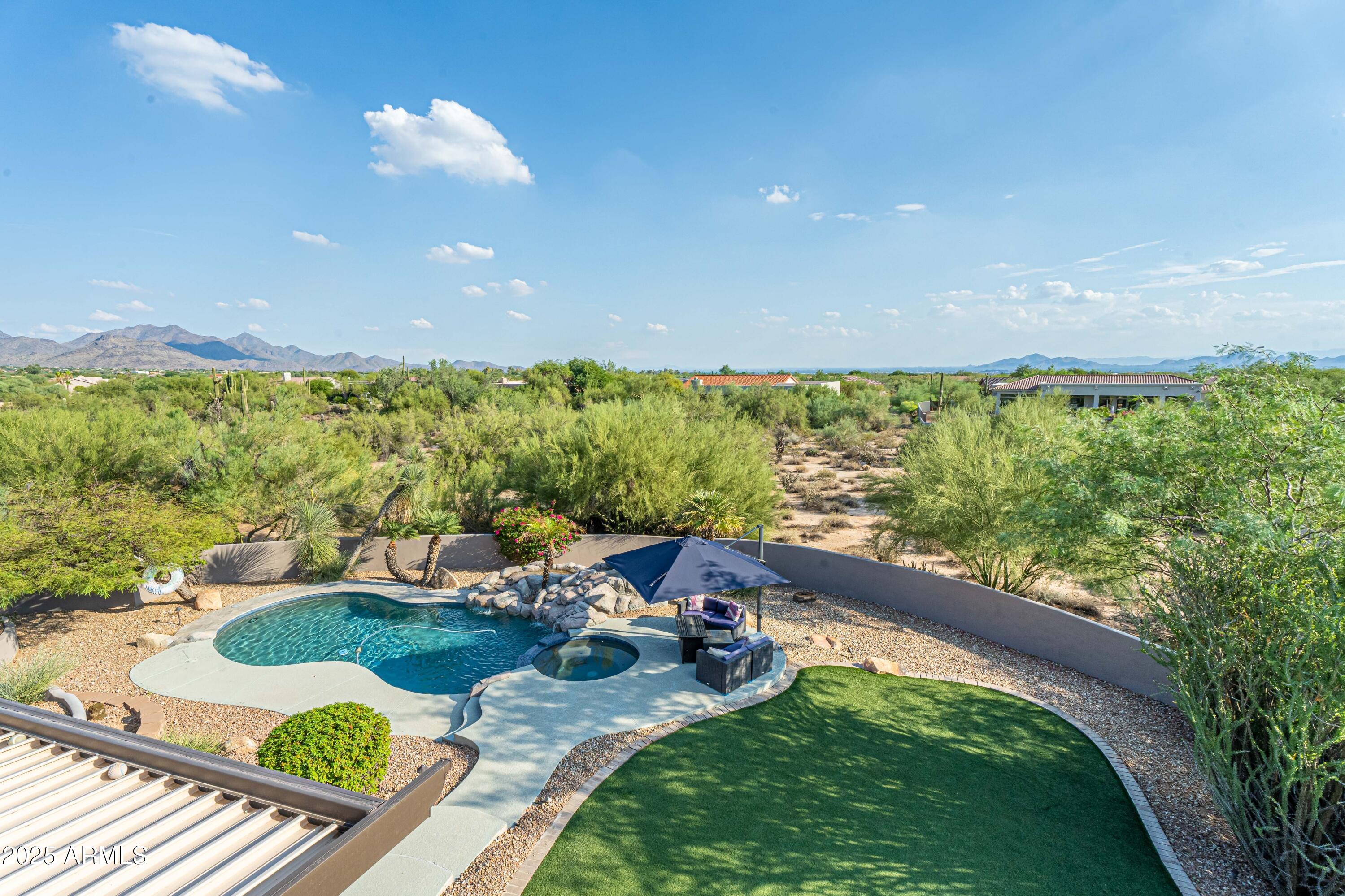 Scottsdale, Arizona 85255, United States, 4 Bedrooms Bedrooms, ,4 BathroomsBathrooms,Residential,Pending,204608