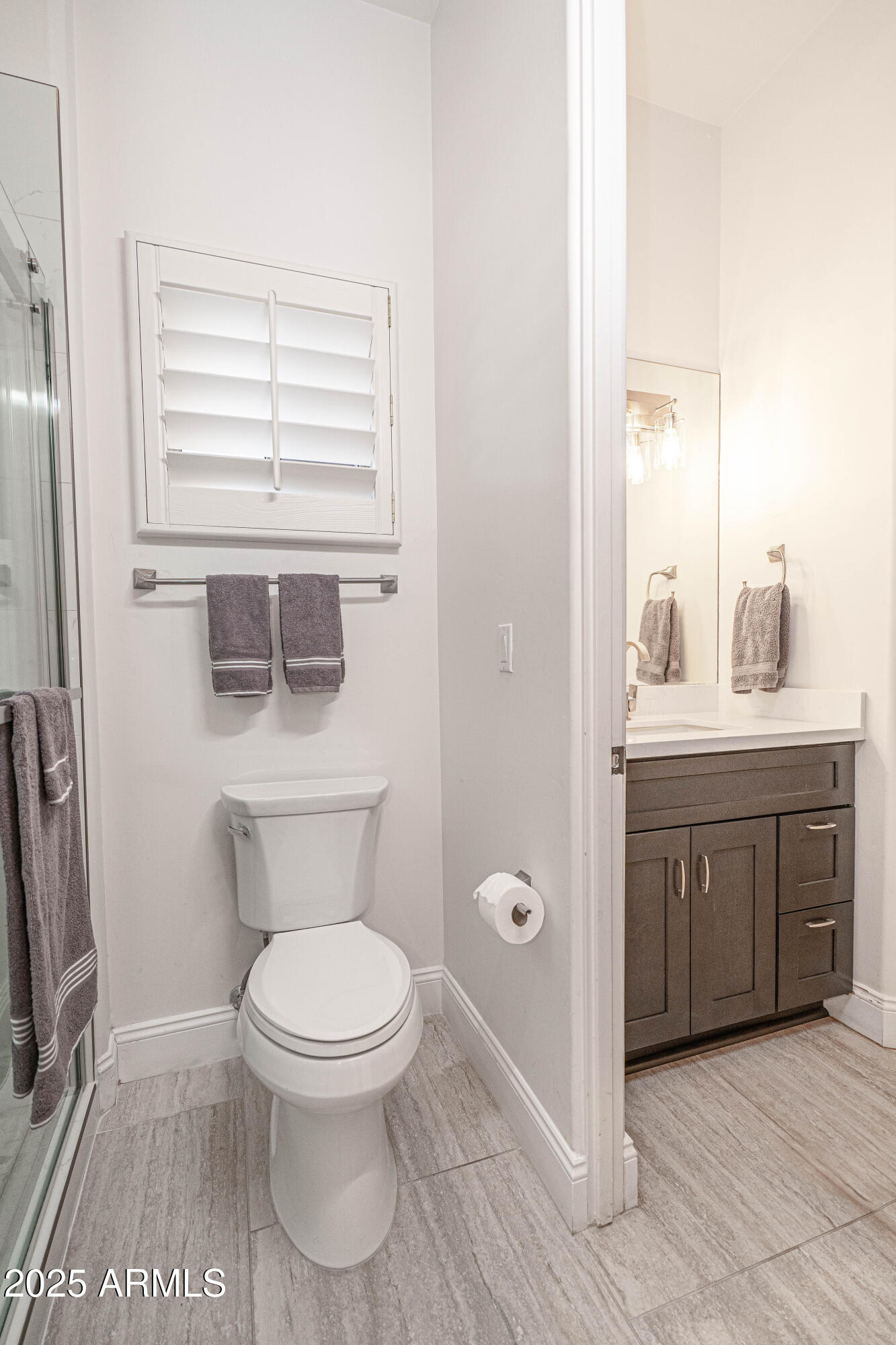 Scottsdale, Arizona 85255, United States, 4 Bedrooms Bedrooms, ,4 BathroomsBathrooms,Residential,Pending,204608